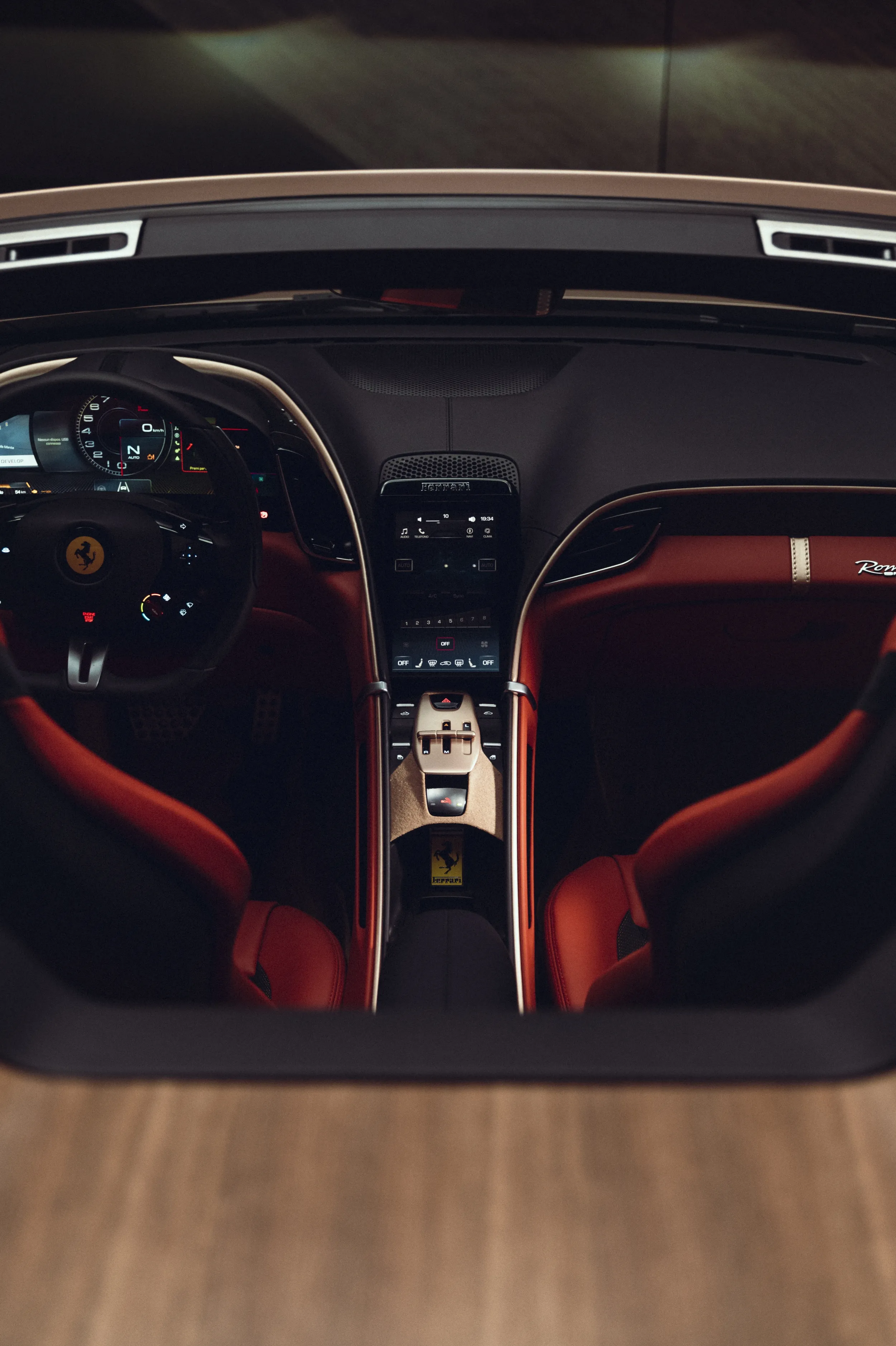 Ferrari Roma Spider Tailor Made