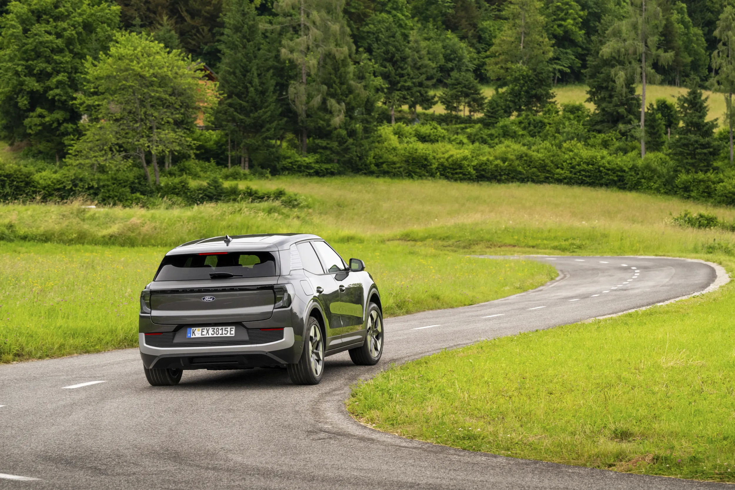 Ford Explorer EV