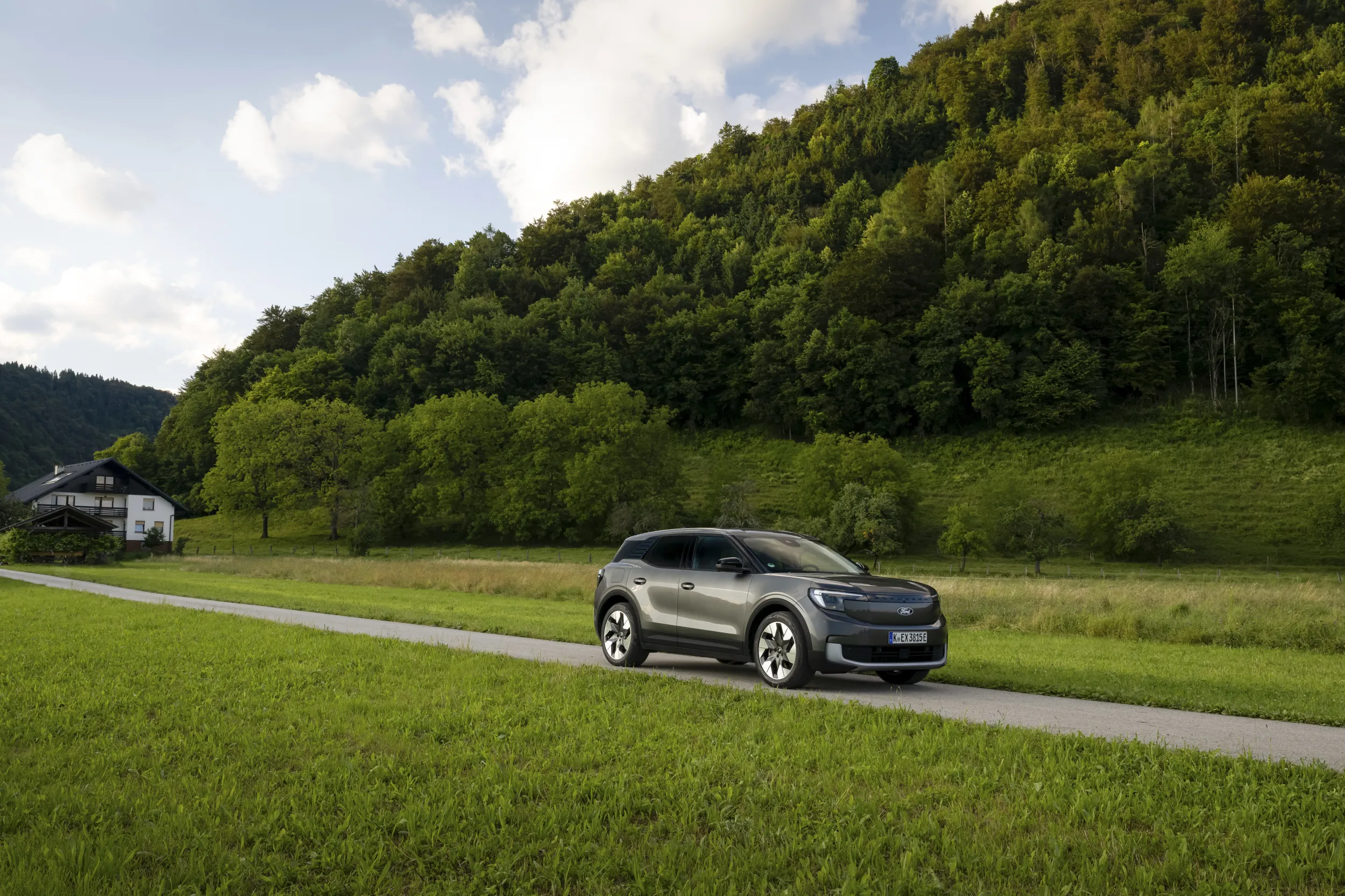 Ford Explorer EV