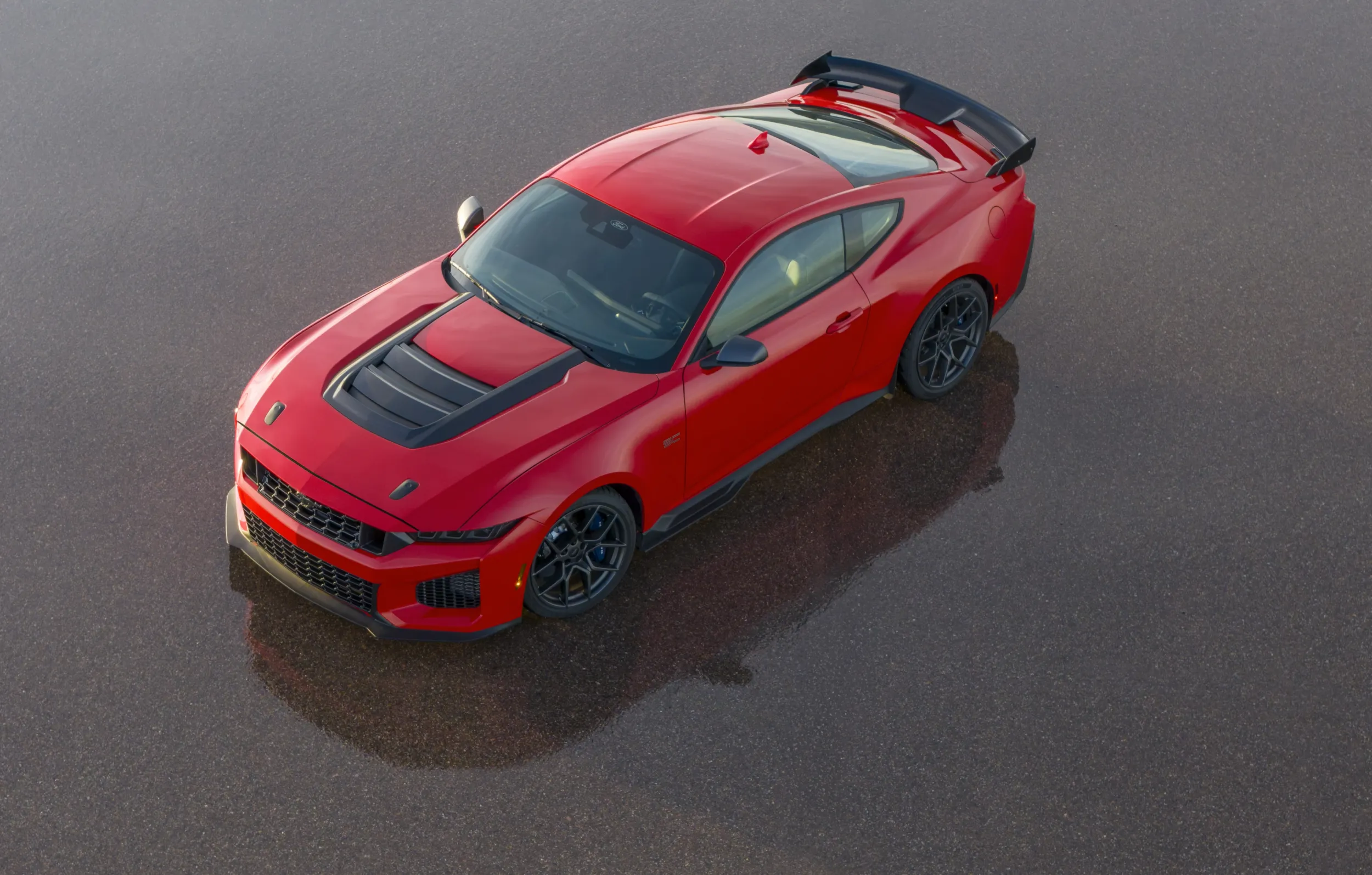 Ford Mustang Dark Horse SC