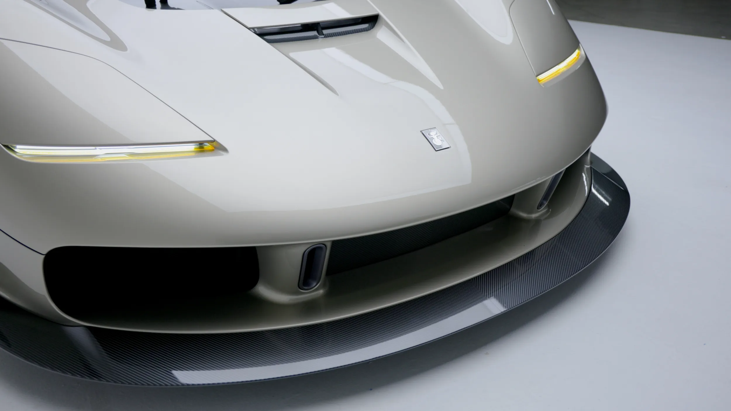 Gordon Murray Special Vehicles S1 LM