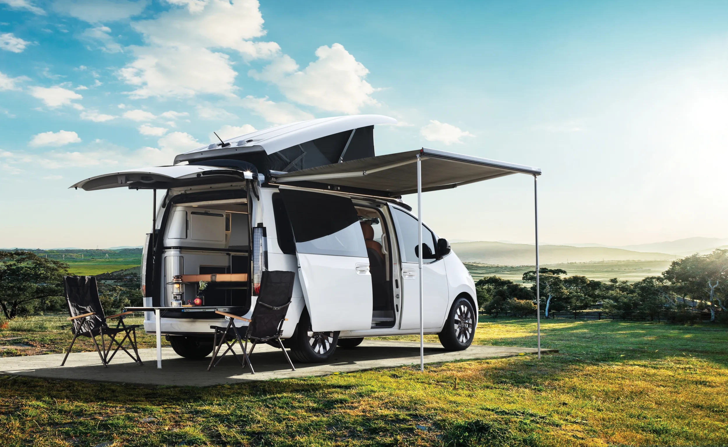 Hyundai Staria Camper Concept
