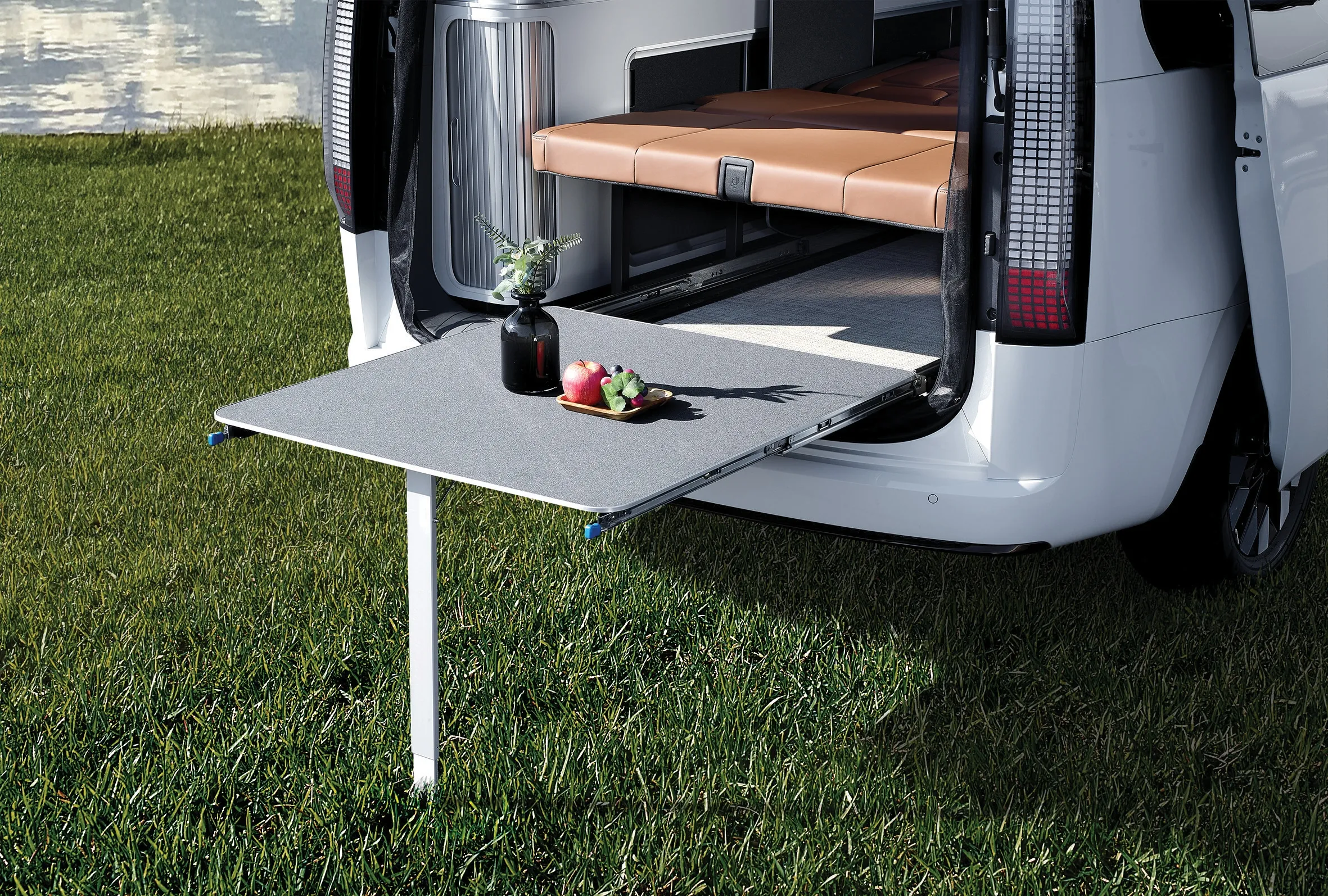 Hyundai Staria Camper Concept
