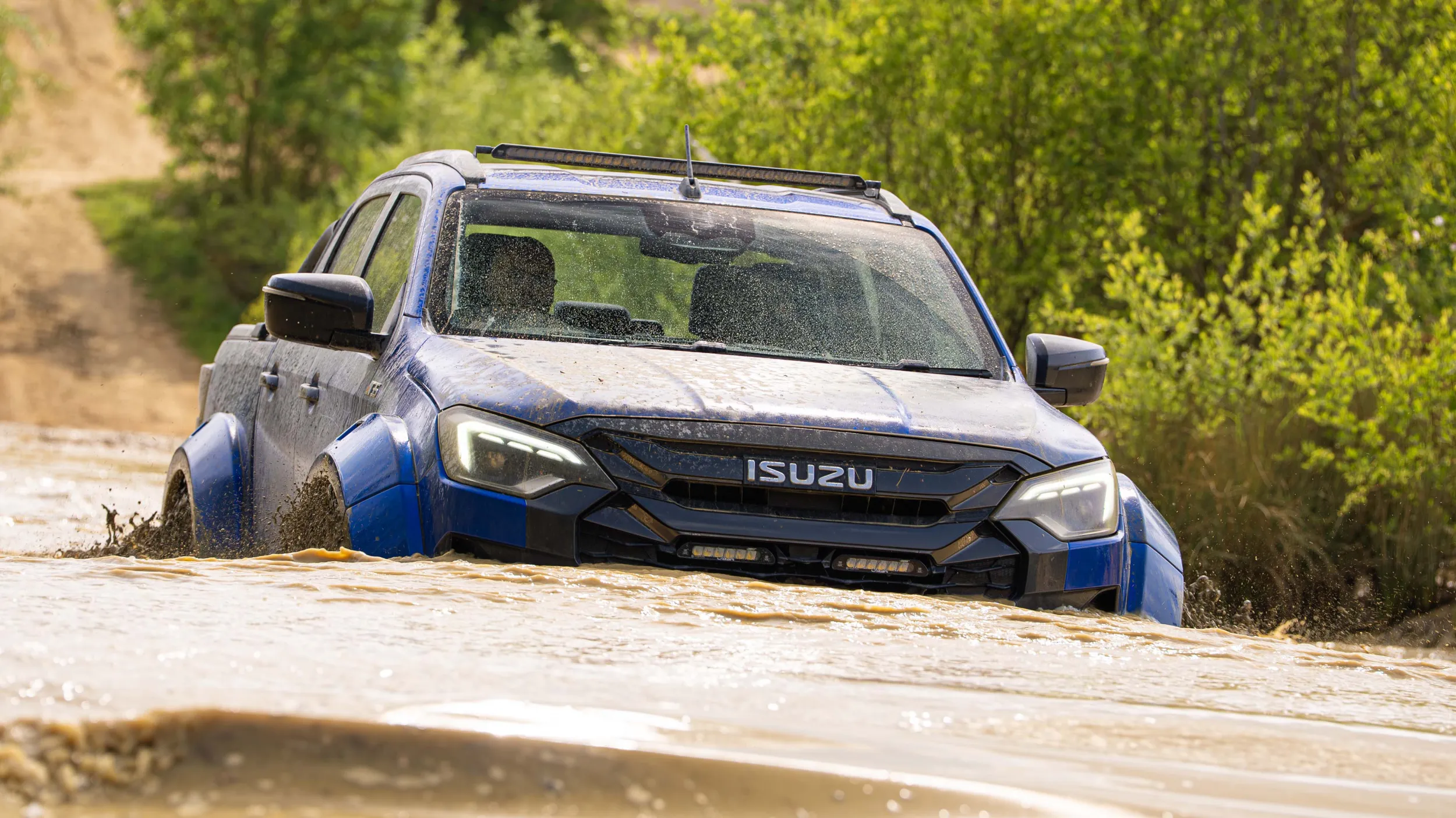Isuzu D-Max Arctic Trucks AT35