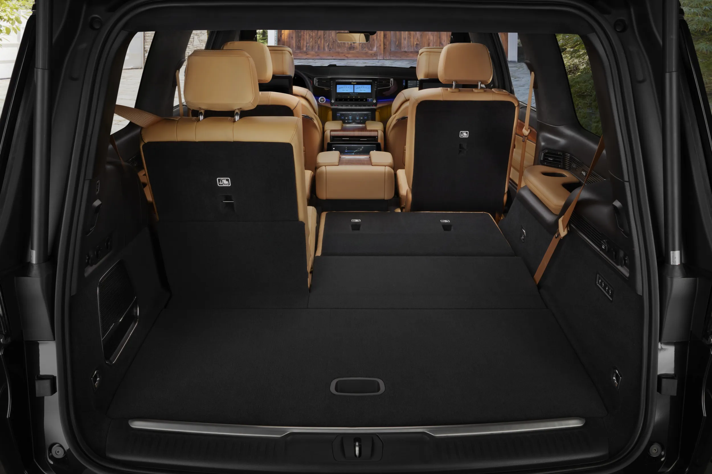 Jeep Grand Wagoneer