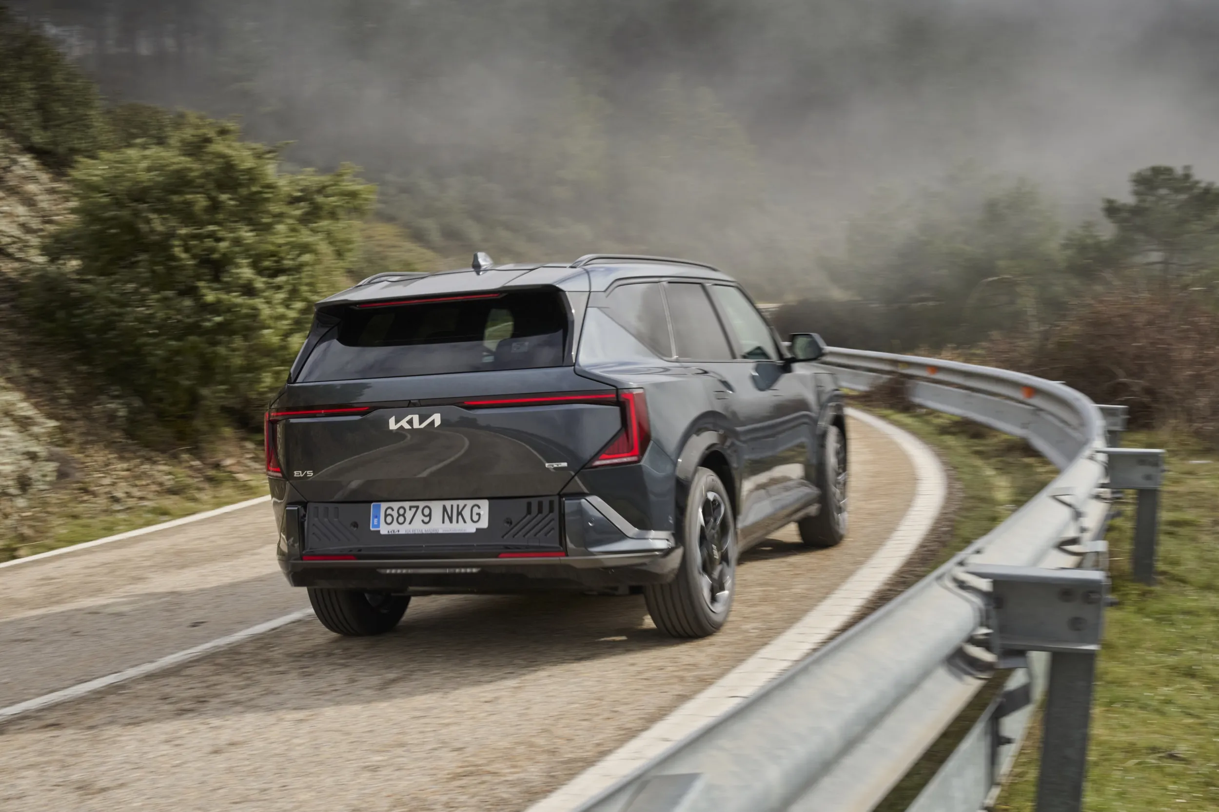 KIA EV5