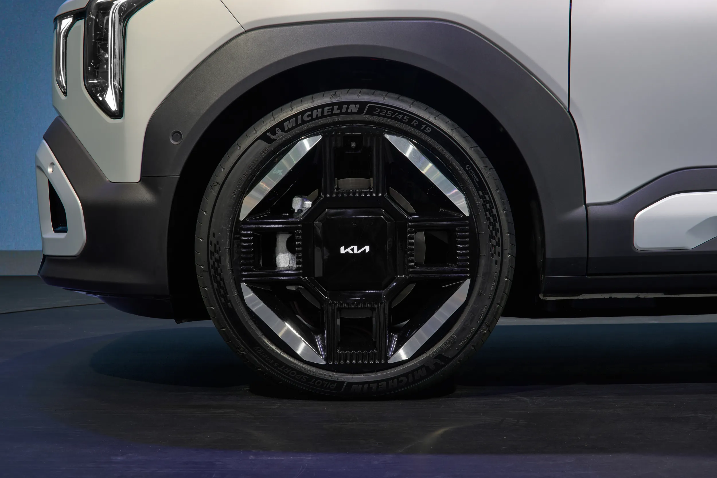 Kia EV2