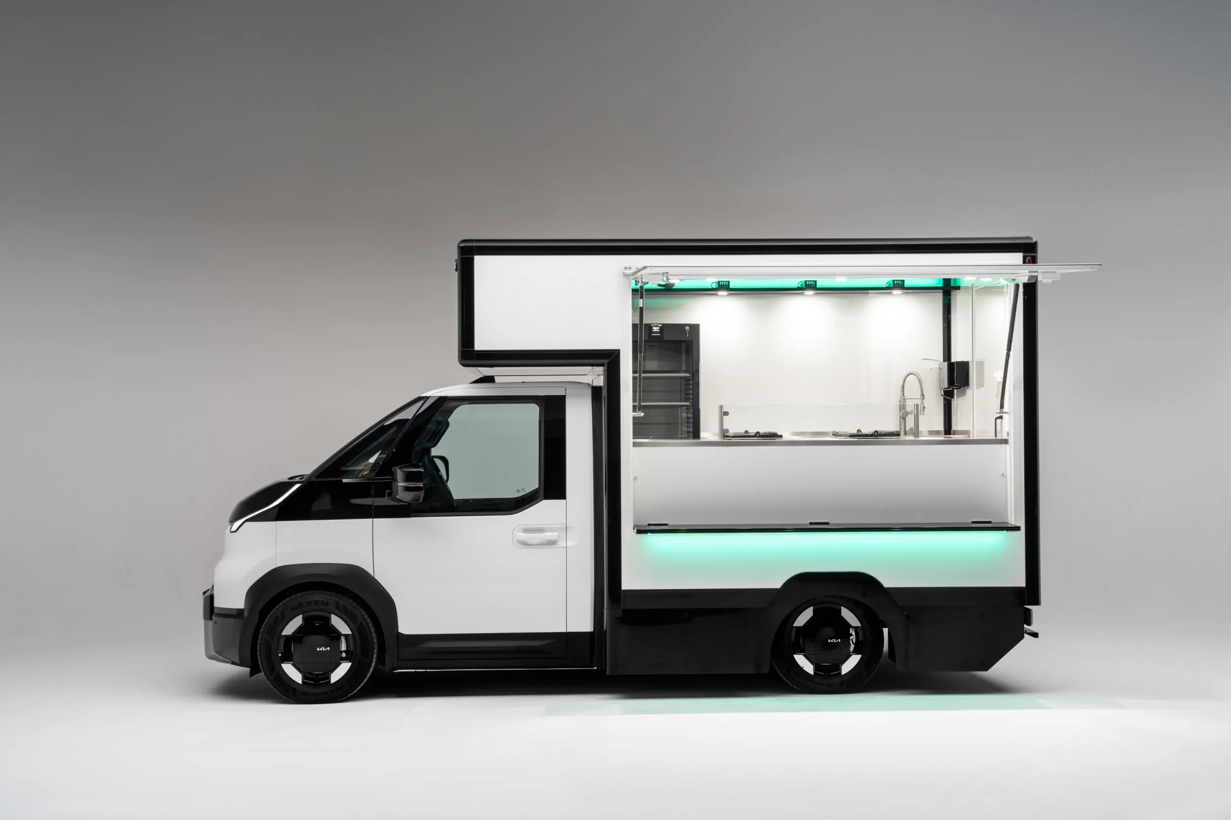 Kia PV5 Chassis Cab