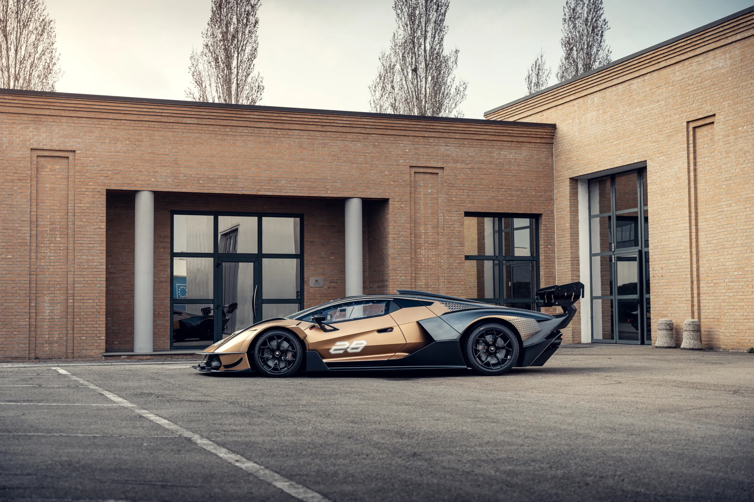 Lamborghini Essenza SCV12