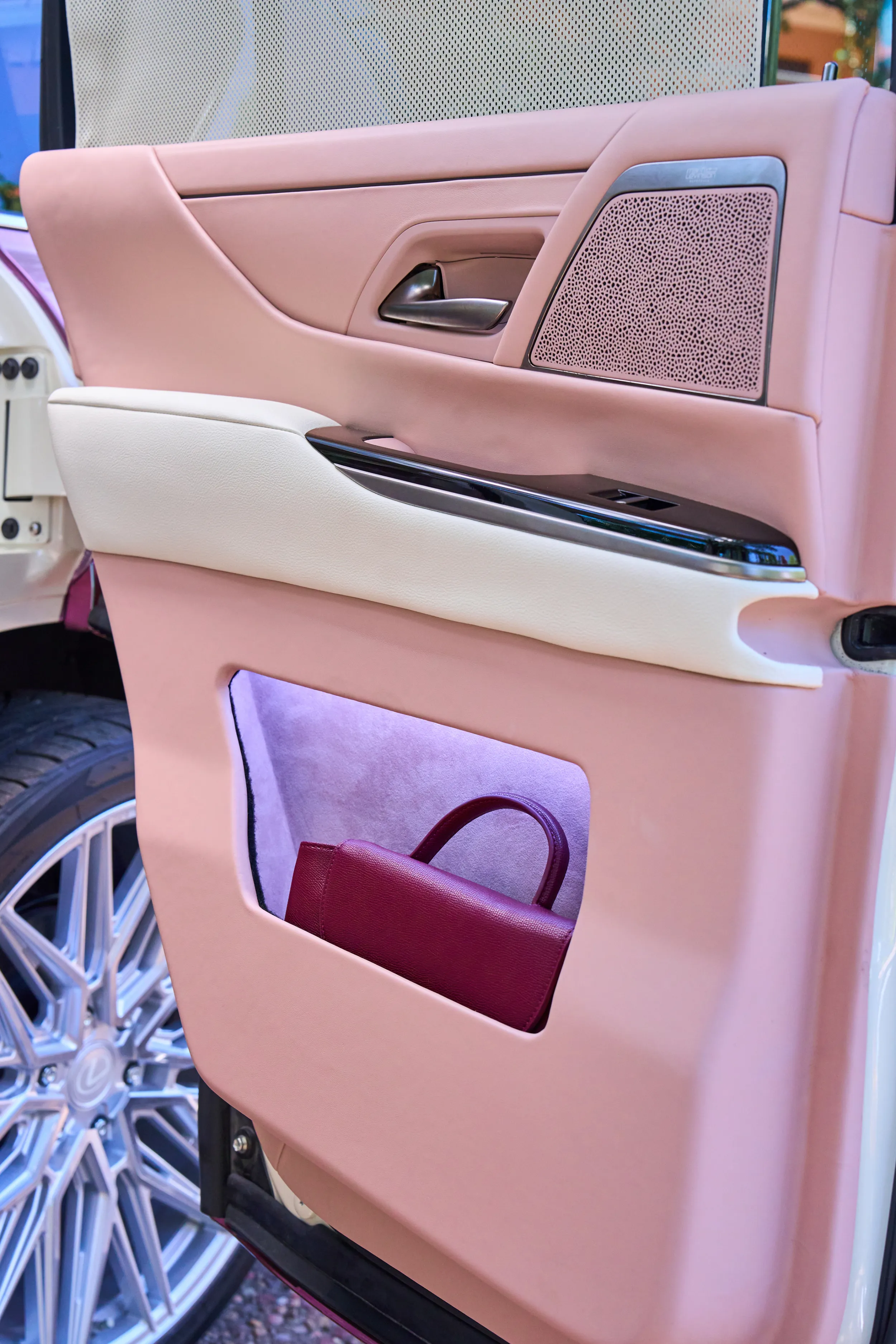 Lexus Glam LX