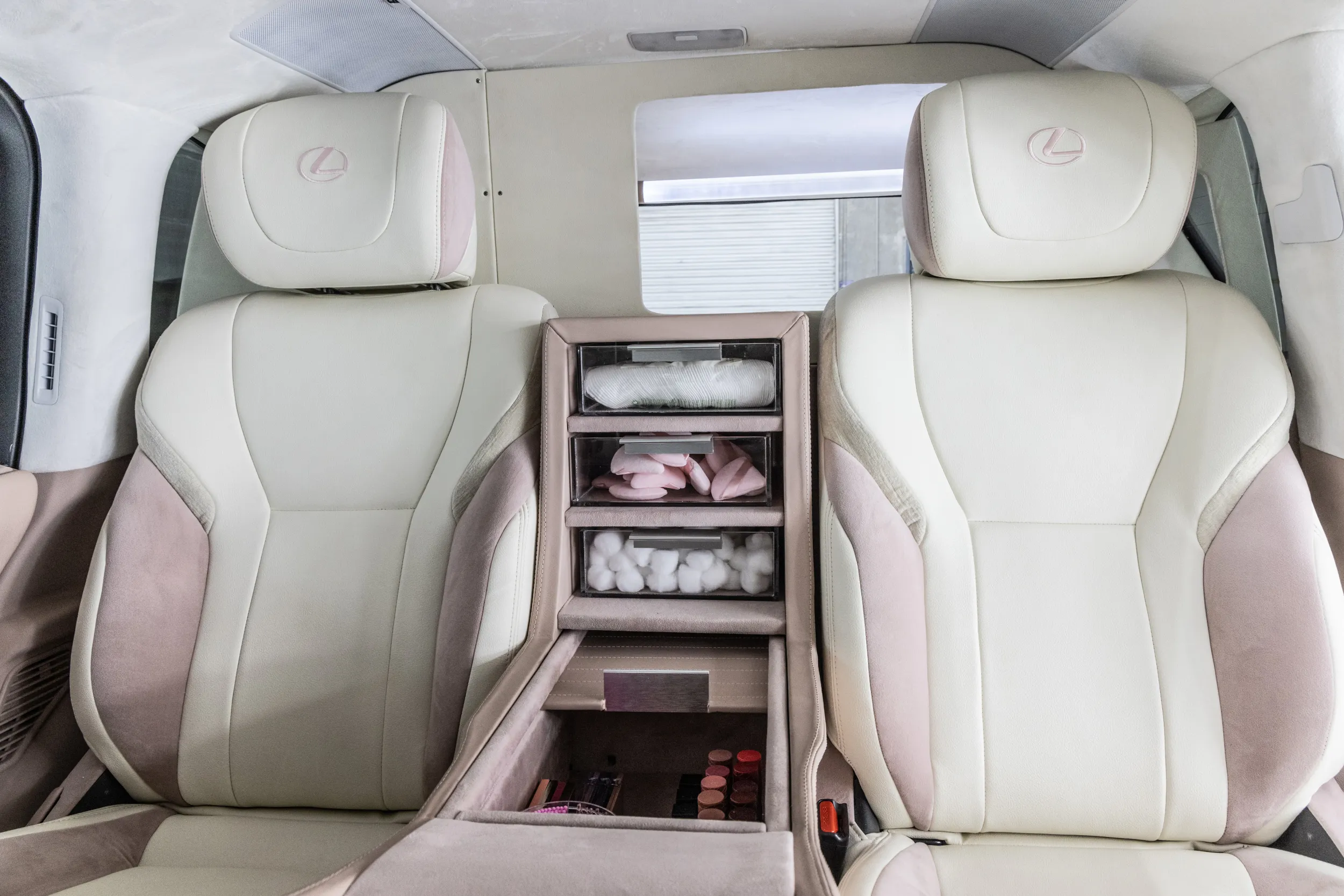 Lexus Glam LX