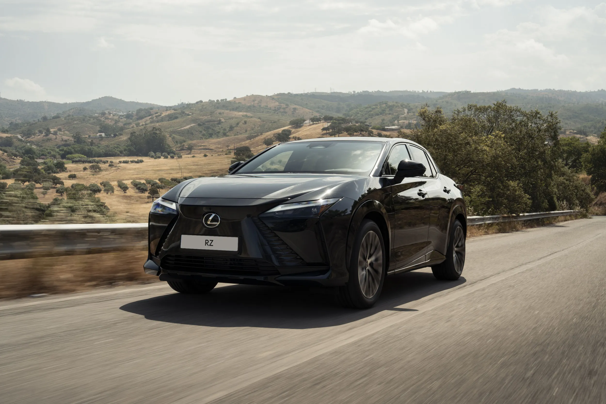 Lexus RZ 550e F Sport