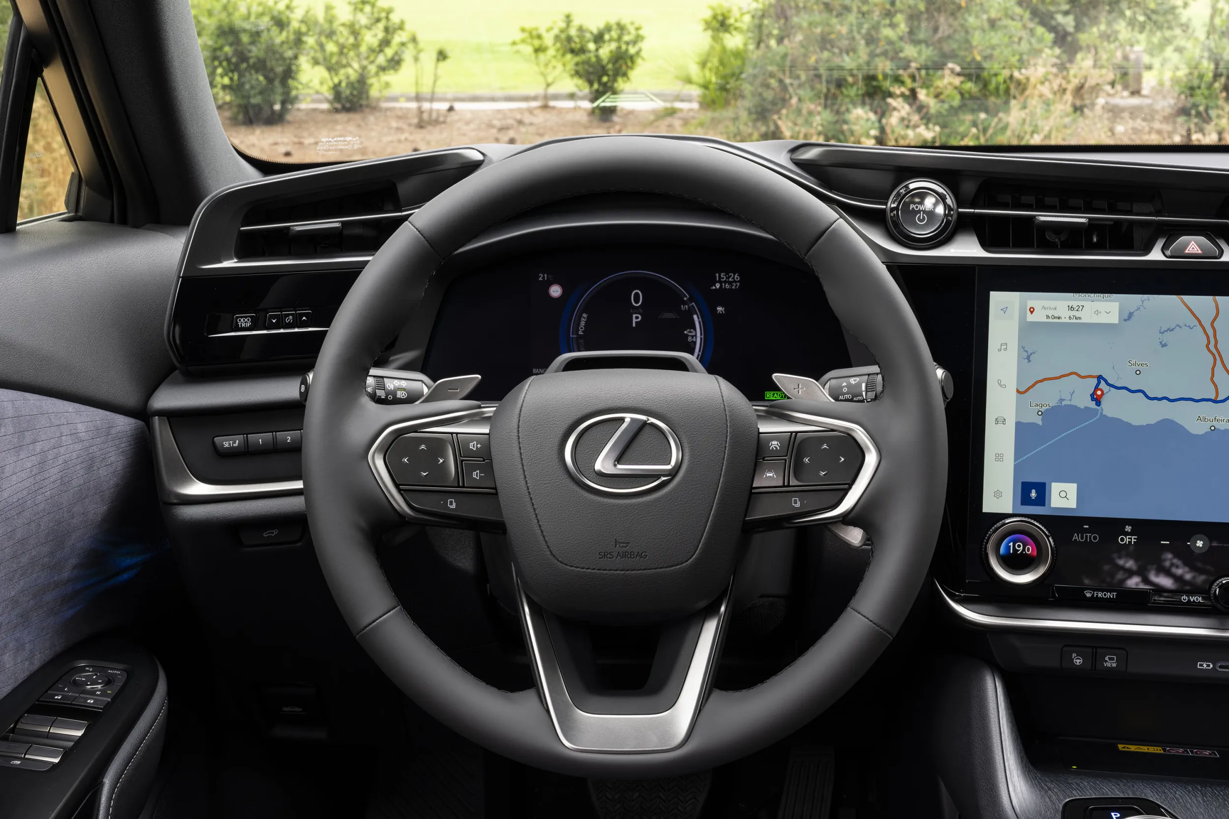 Lexus RZ 550e F Sport