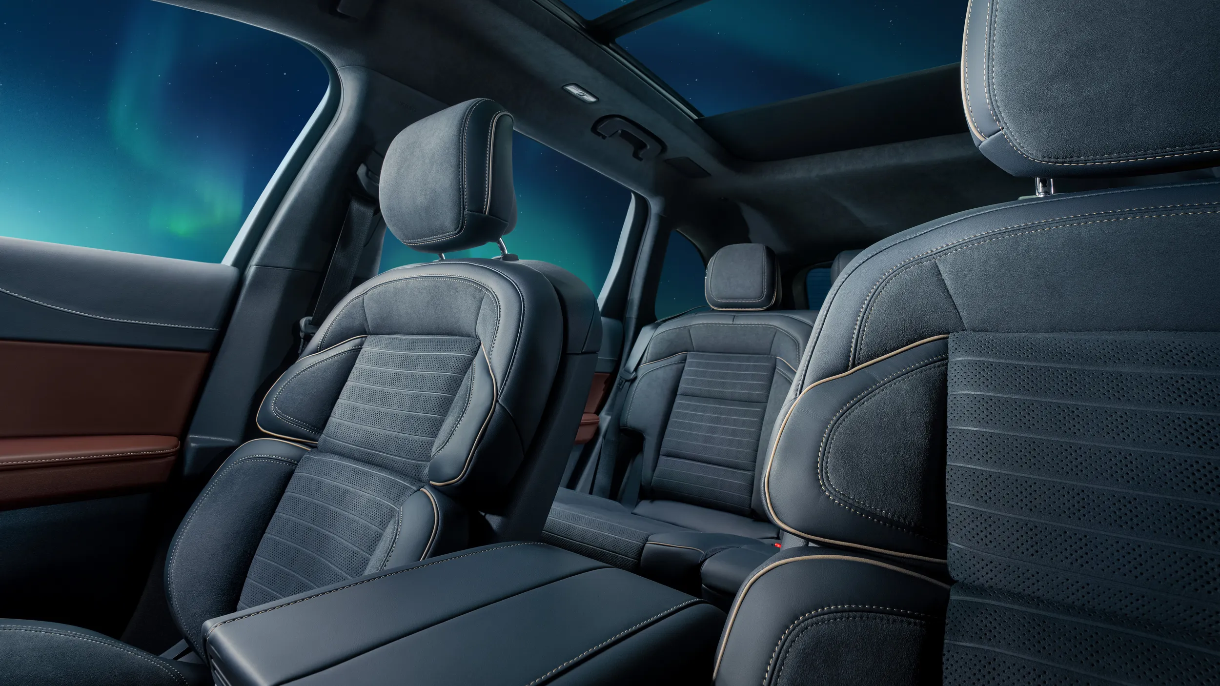 Lincoln Launches New Aurora Black Label Theme