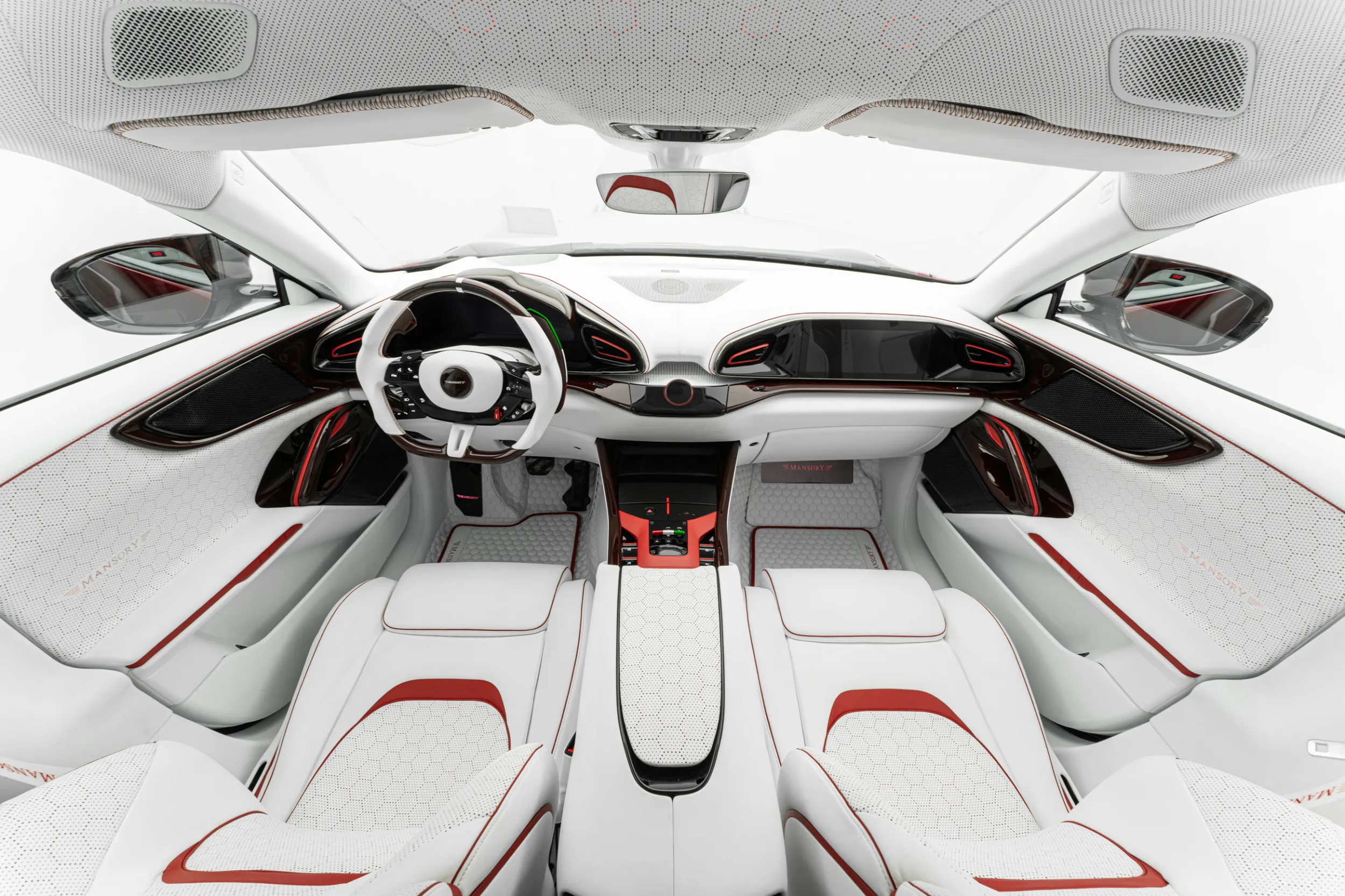 MANSORY Pugnator