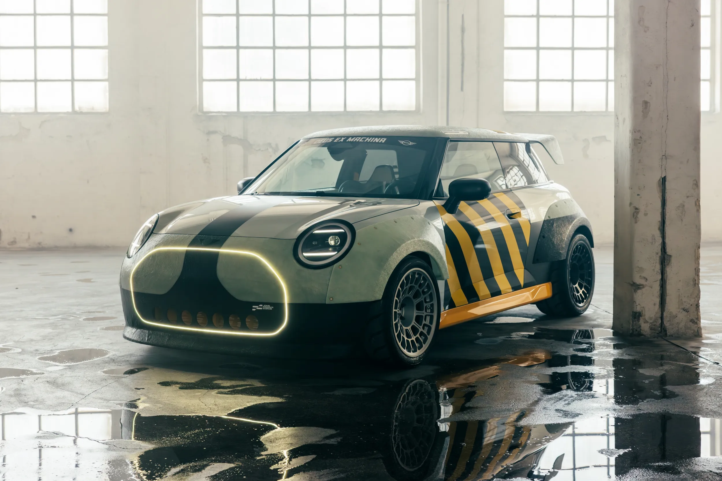 MINI JCW x Deus Ex Machina