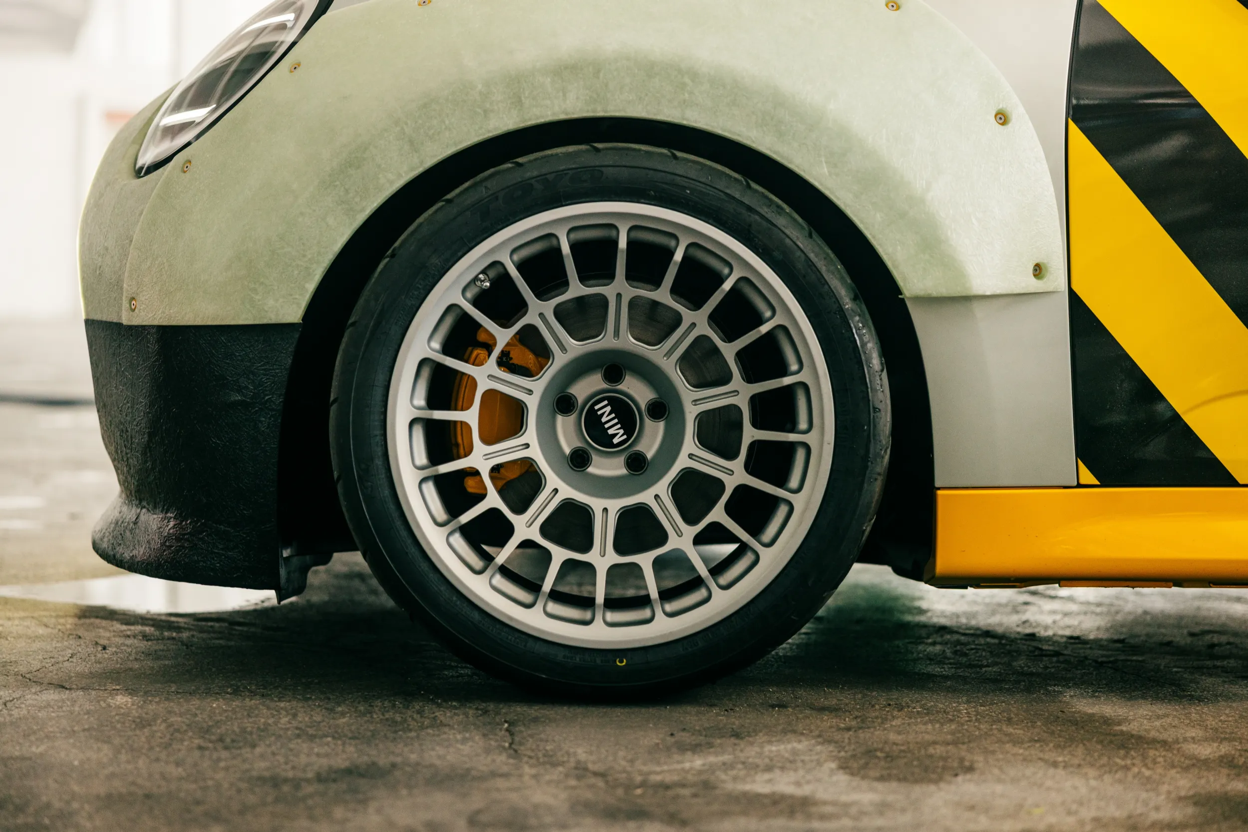 MINI JCW x Deus Ex Machina