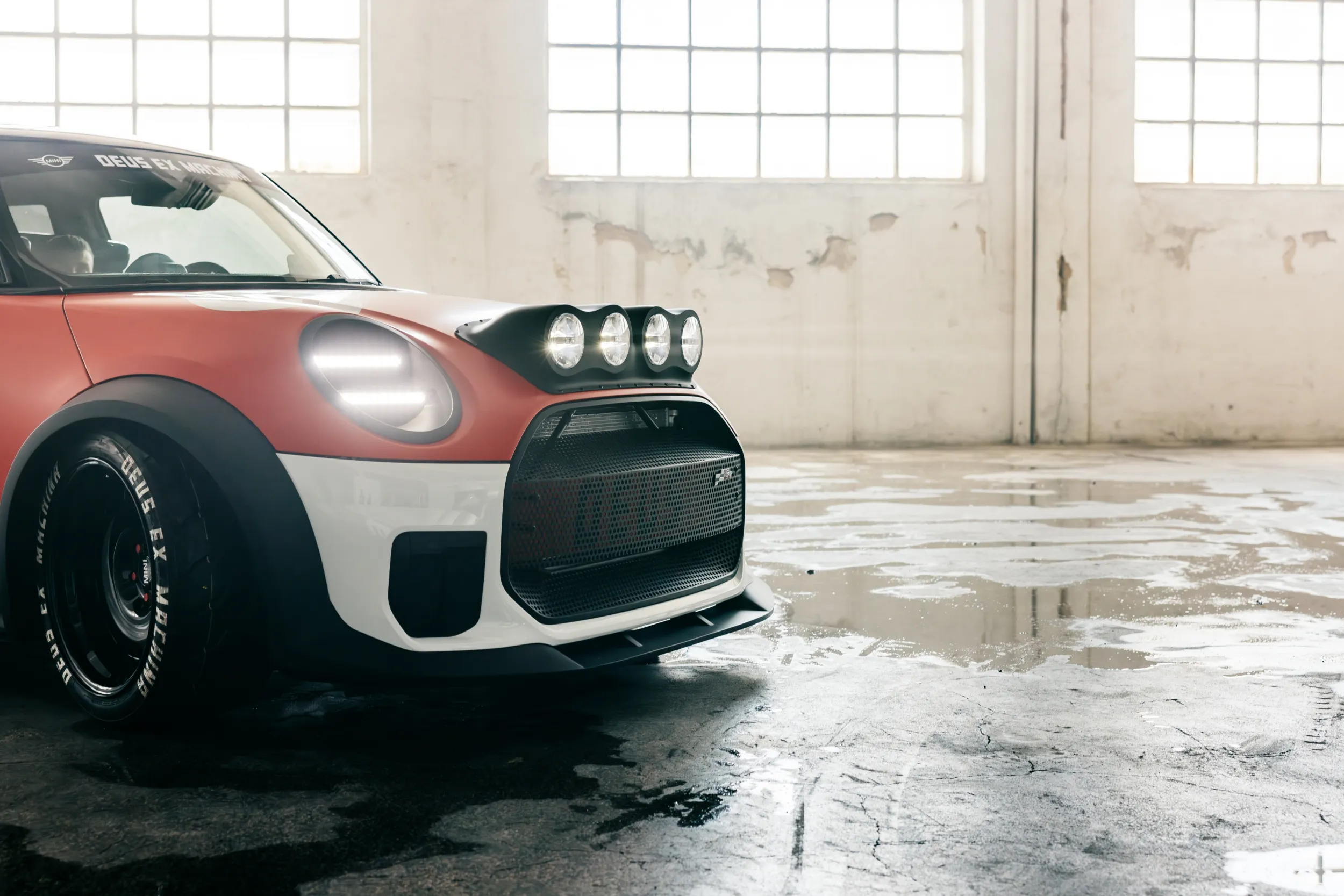 MINI JCW x Deus Ex Machina