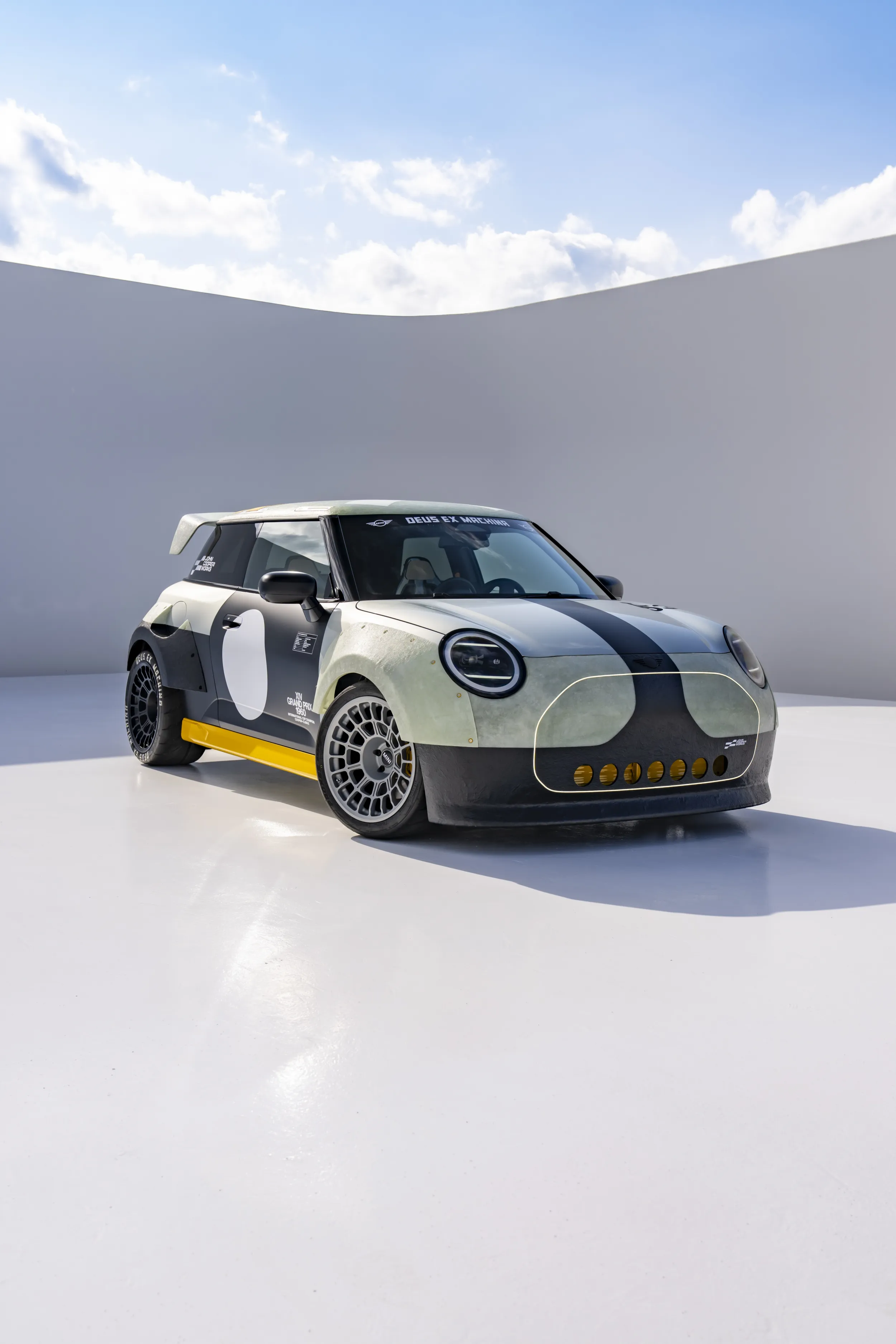 MINI JCW x Deus Ex Machina