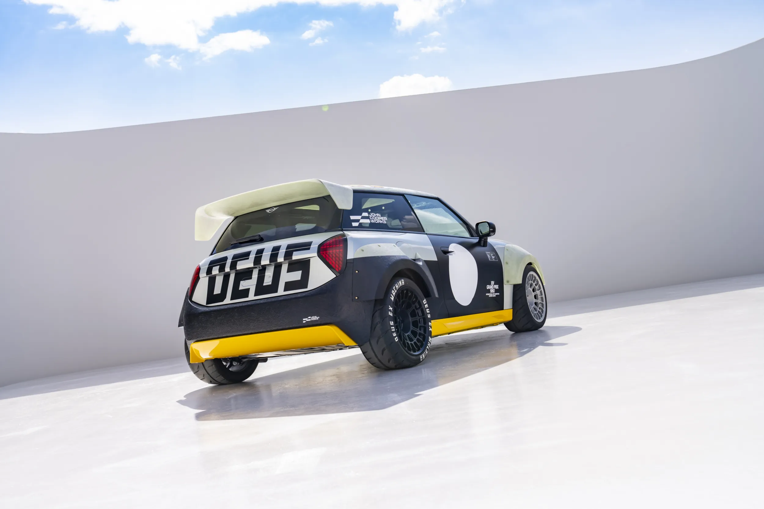 MINI JCW x Deus Ex Machina