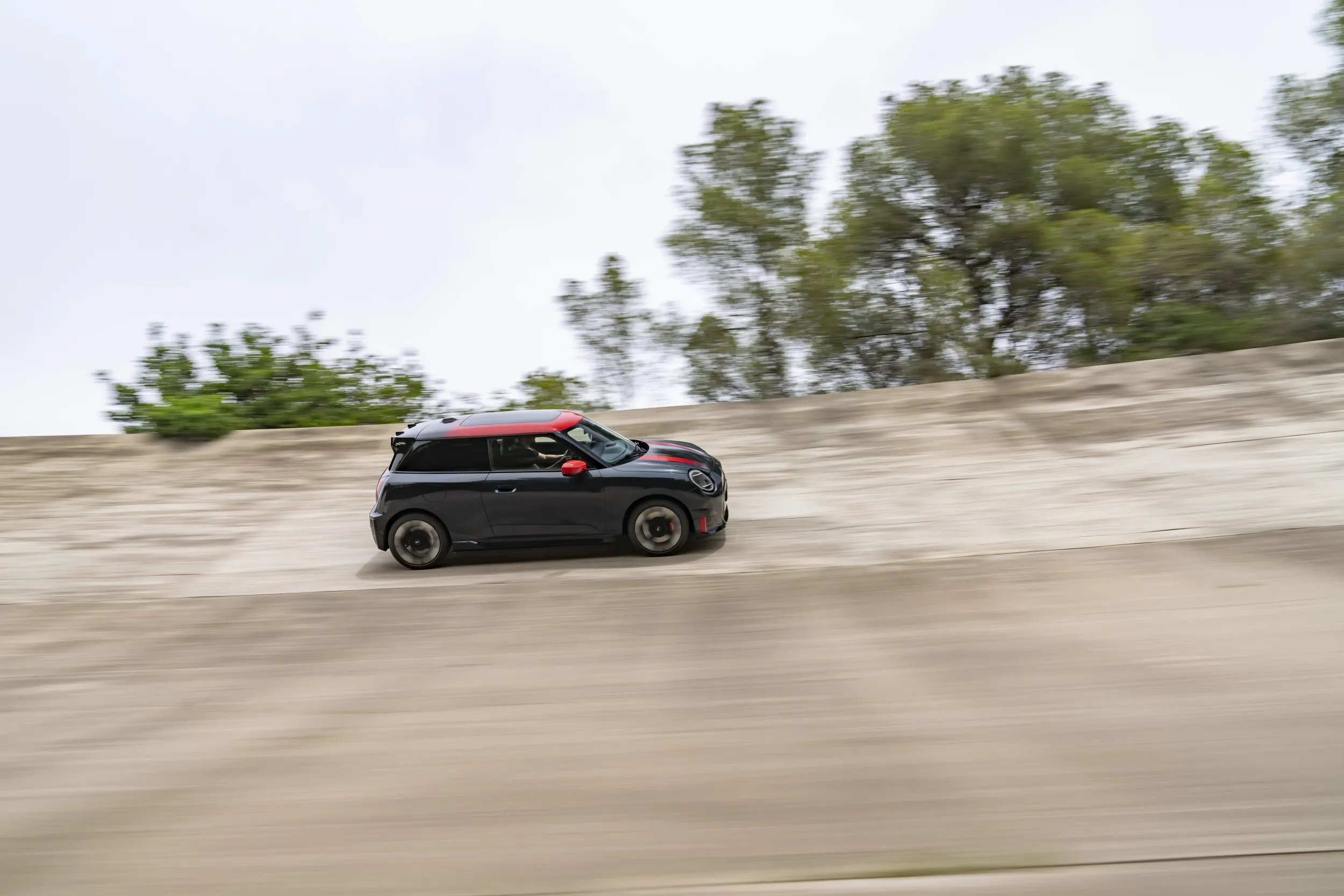 MINI John Cooper Works Electric