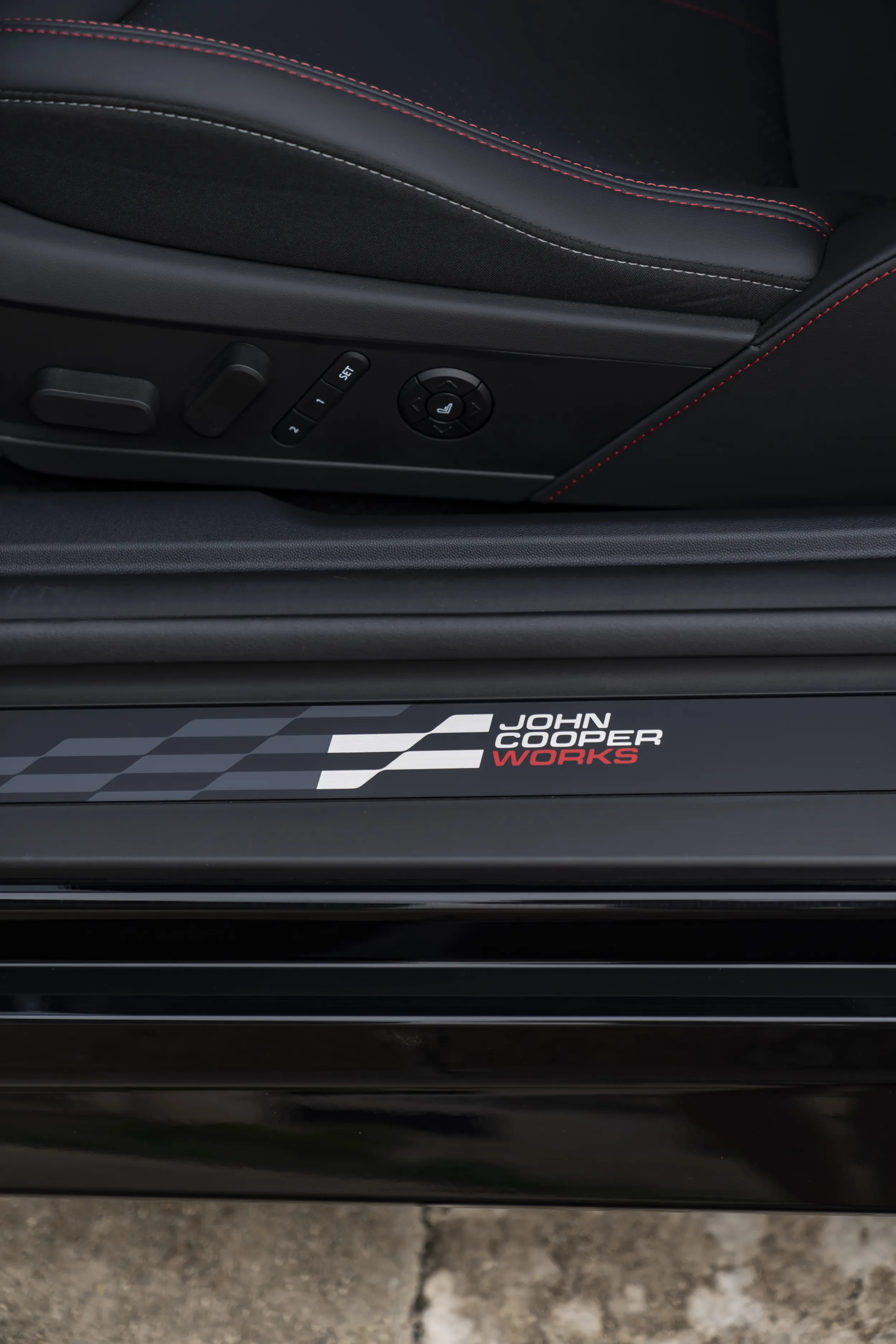 MINI John Cooper Works Electric