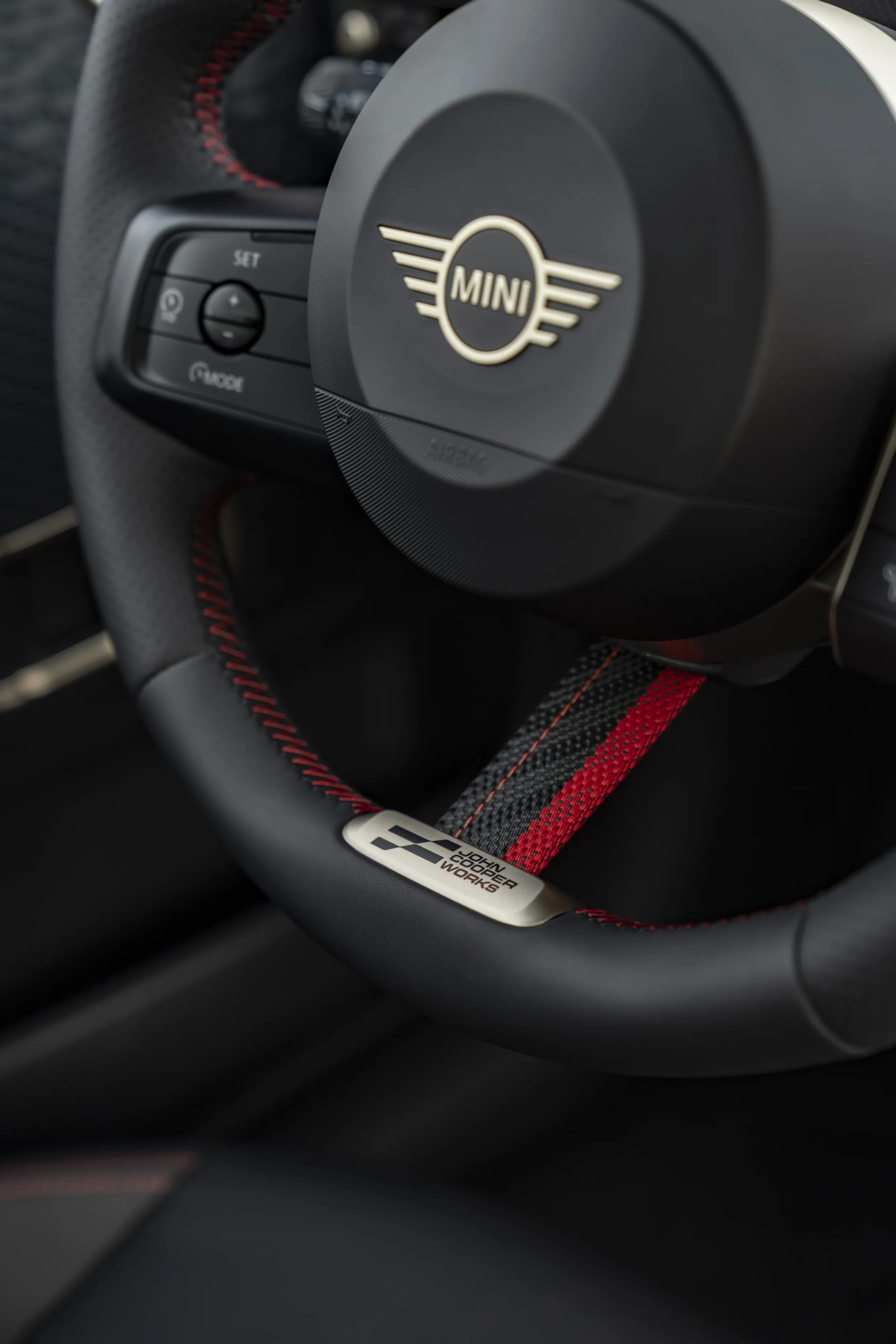 MINI John Cooper Works Electric