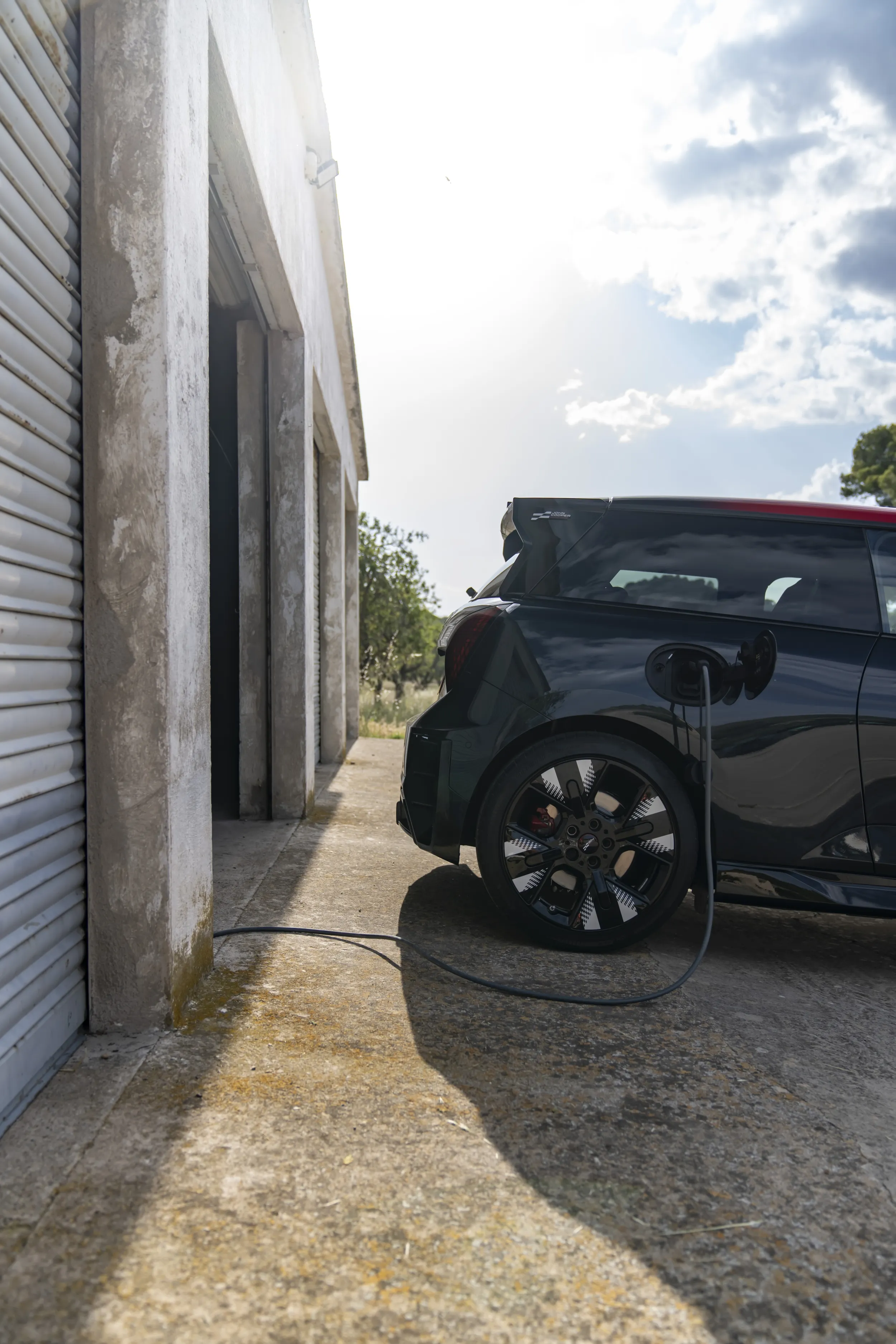 MINI John Cooper Works Electric