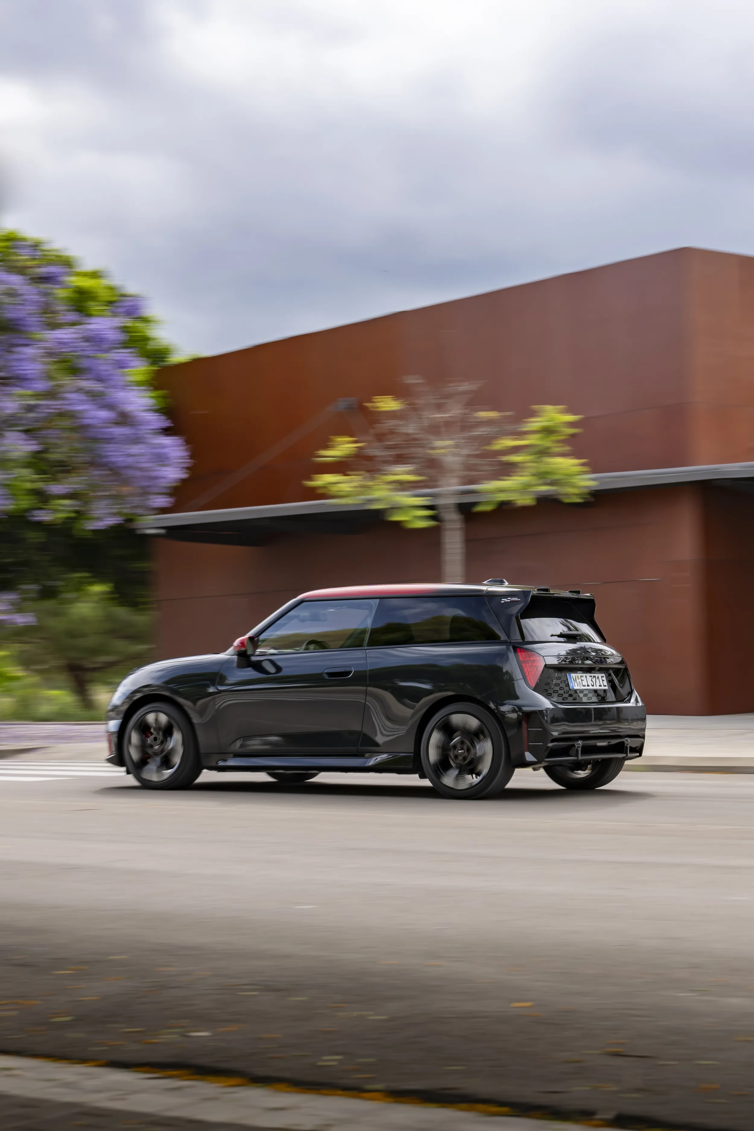 MINI John Cooper Works Electric