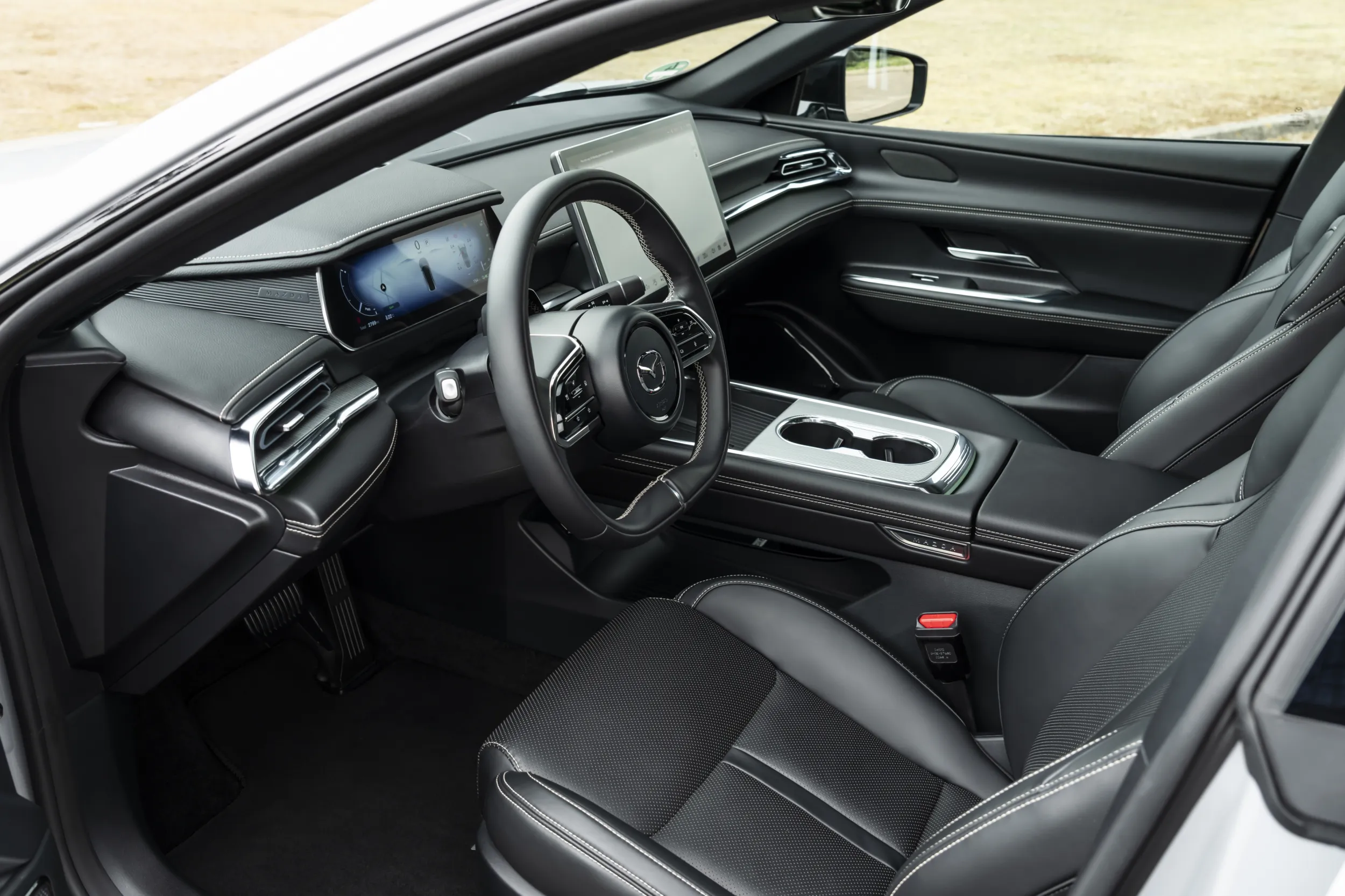 Mazda6e