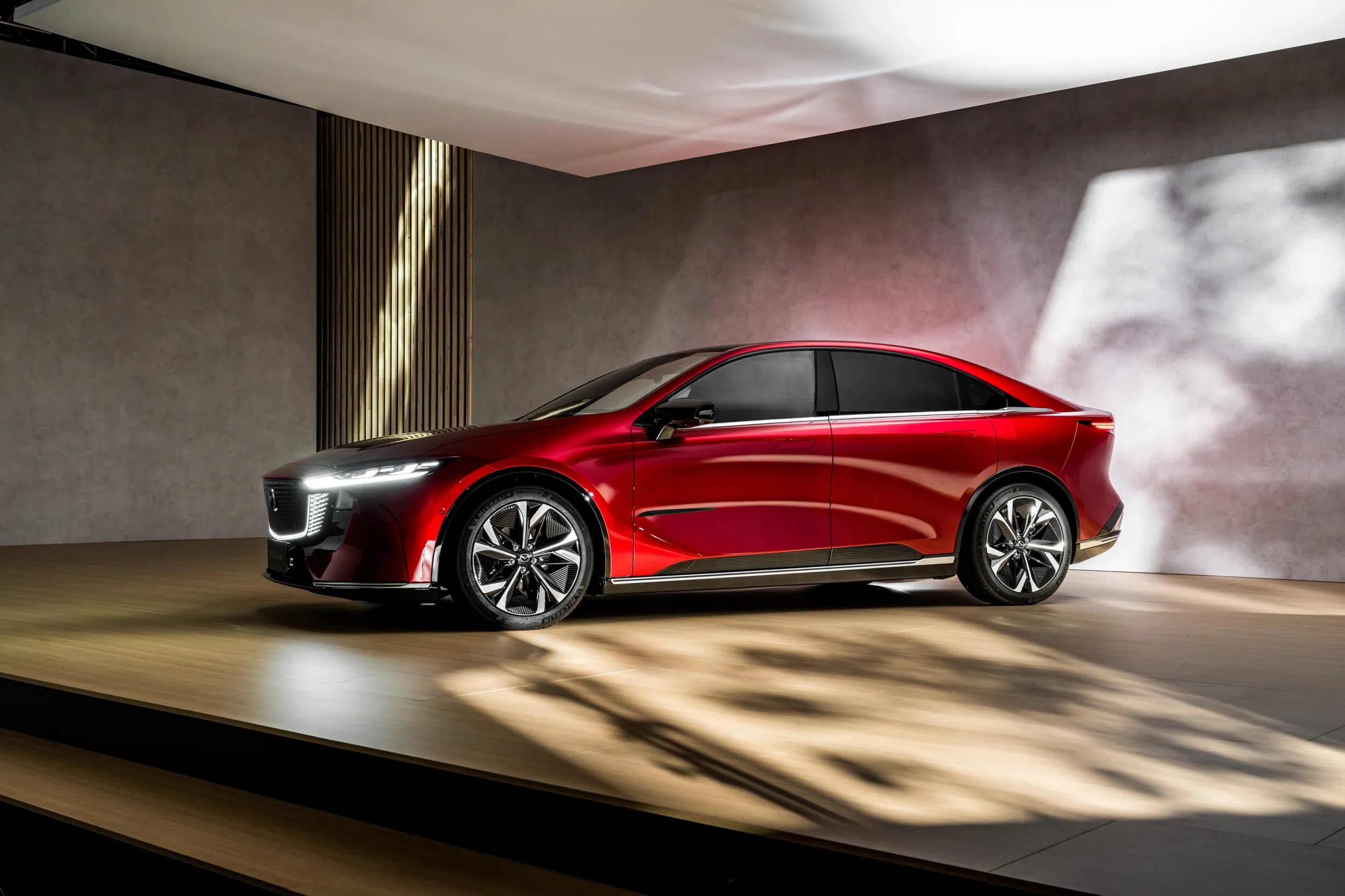 Mazda6e