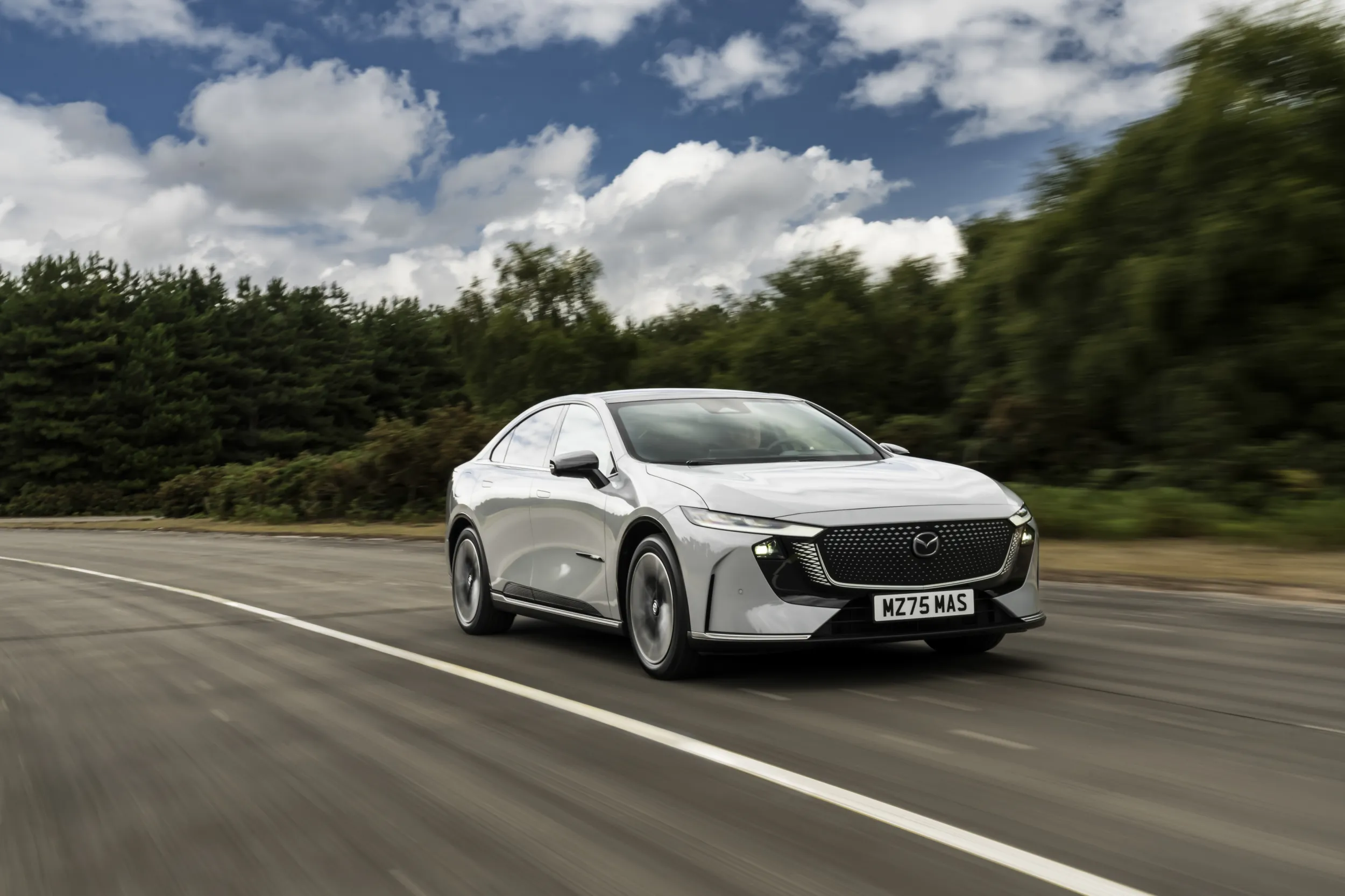 Mazda6e