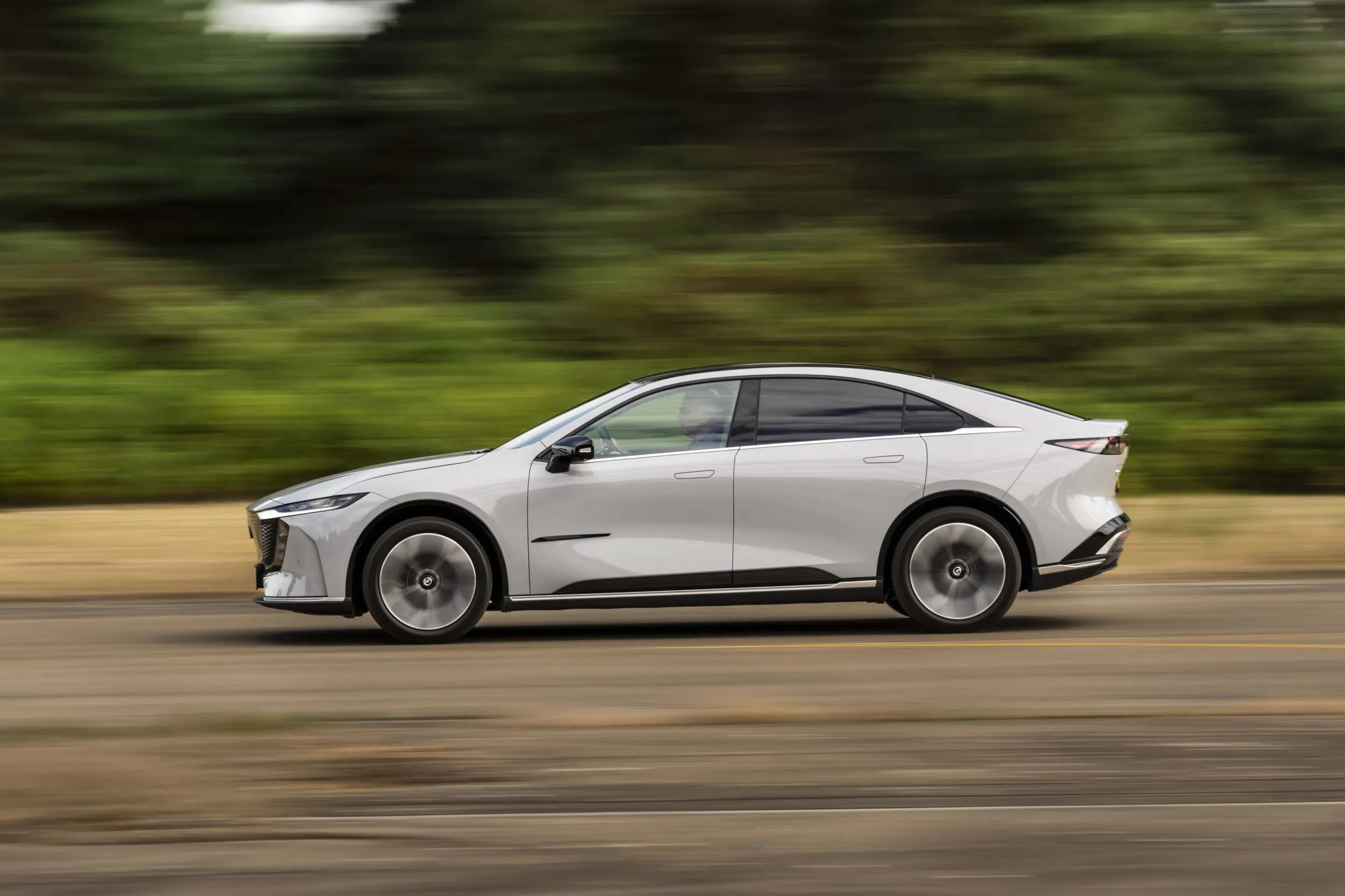 Mazda6e