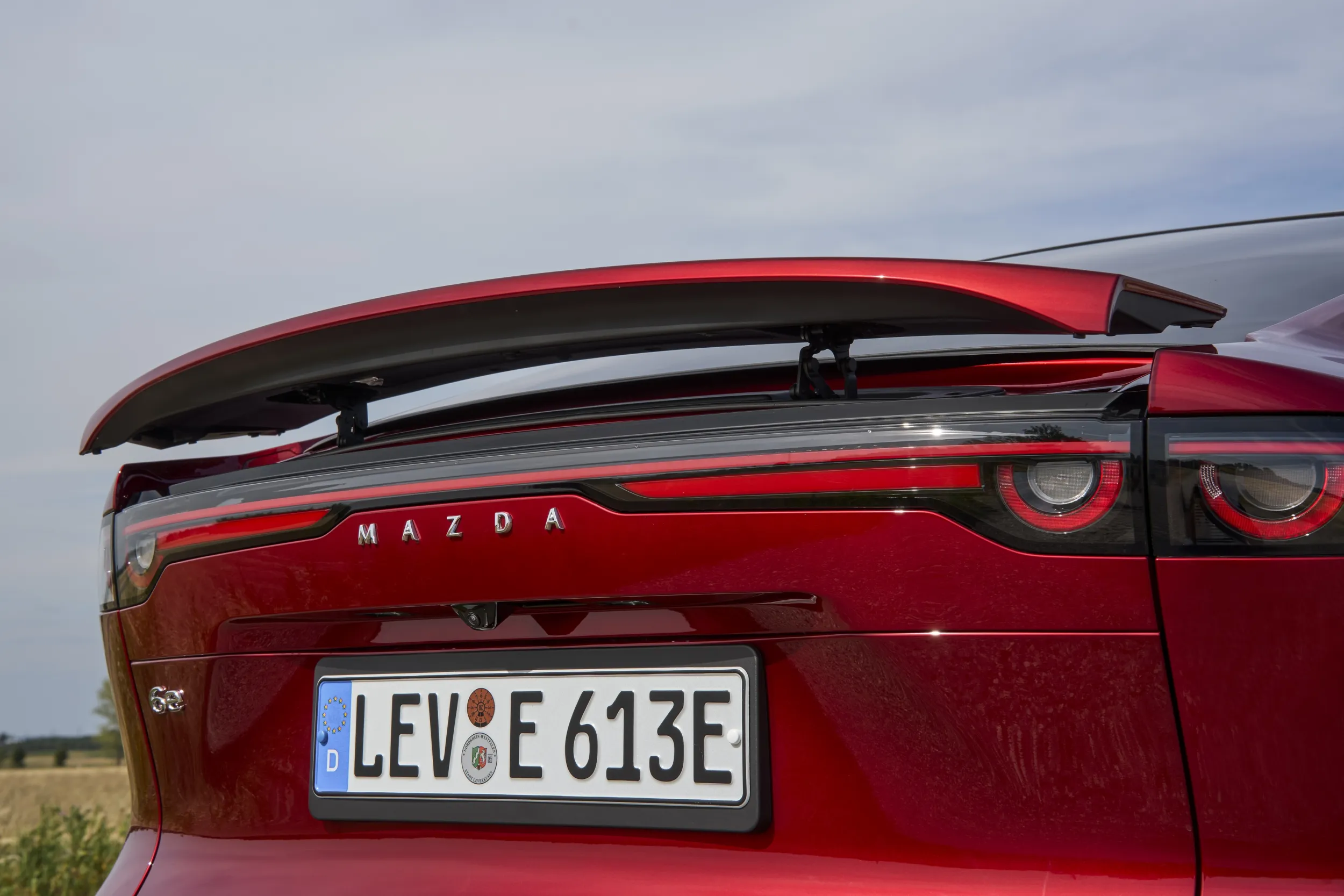 Mazda6e