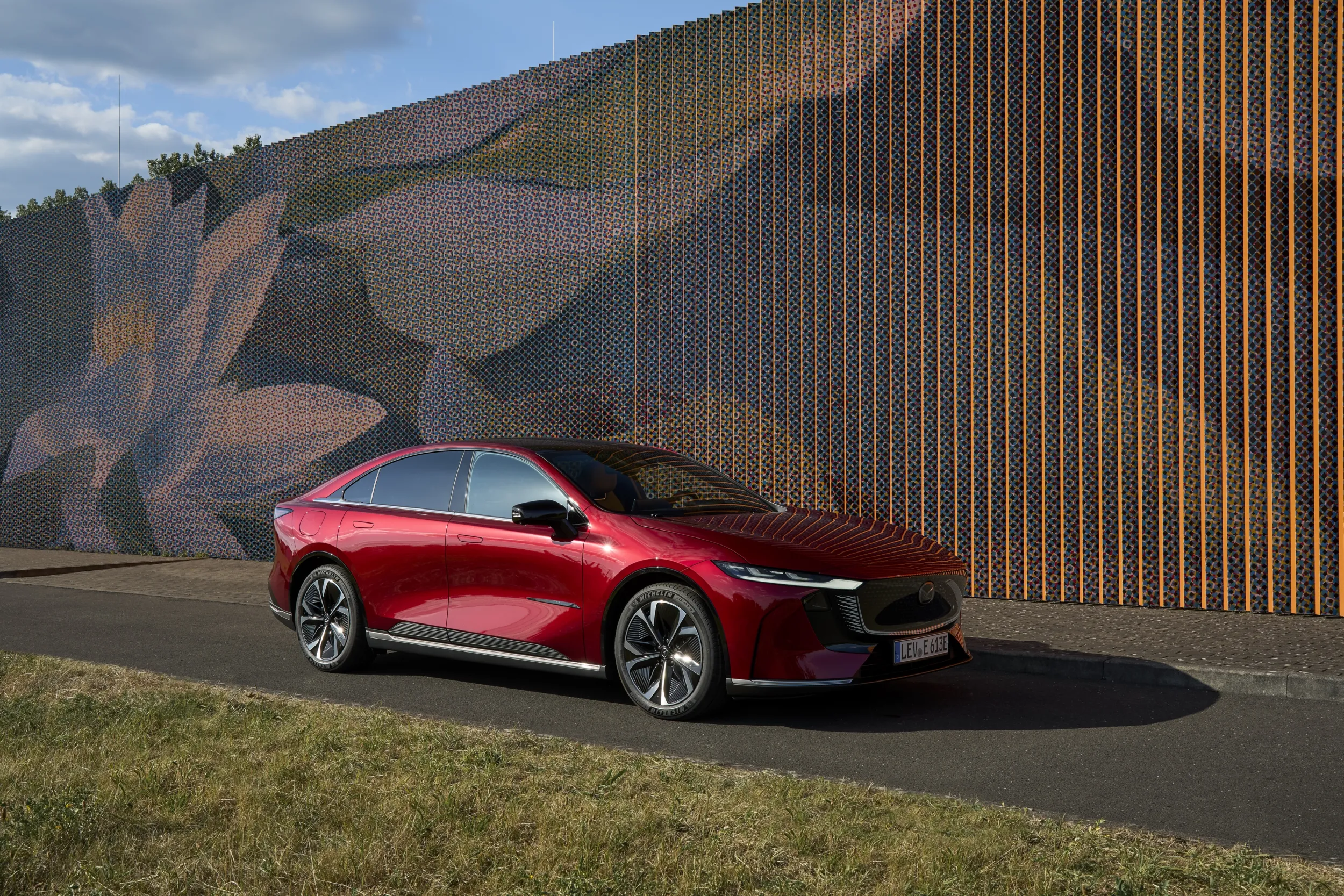 Mazda6e