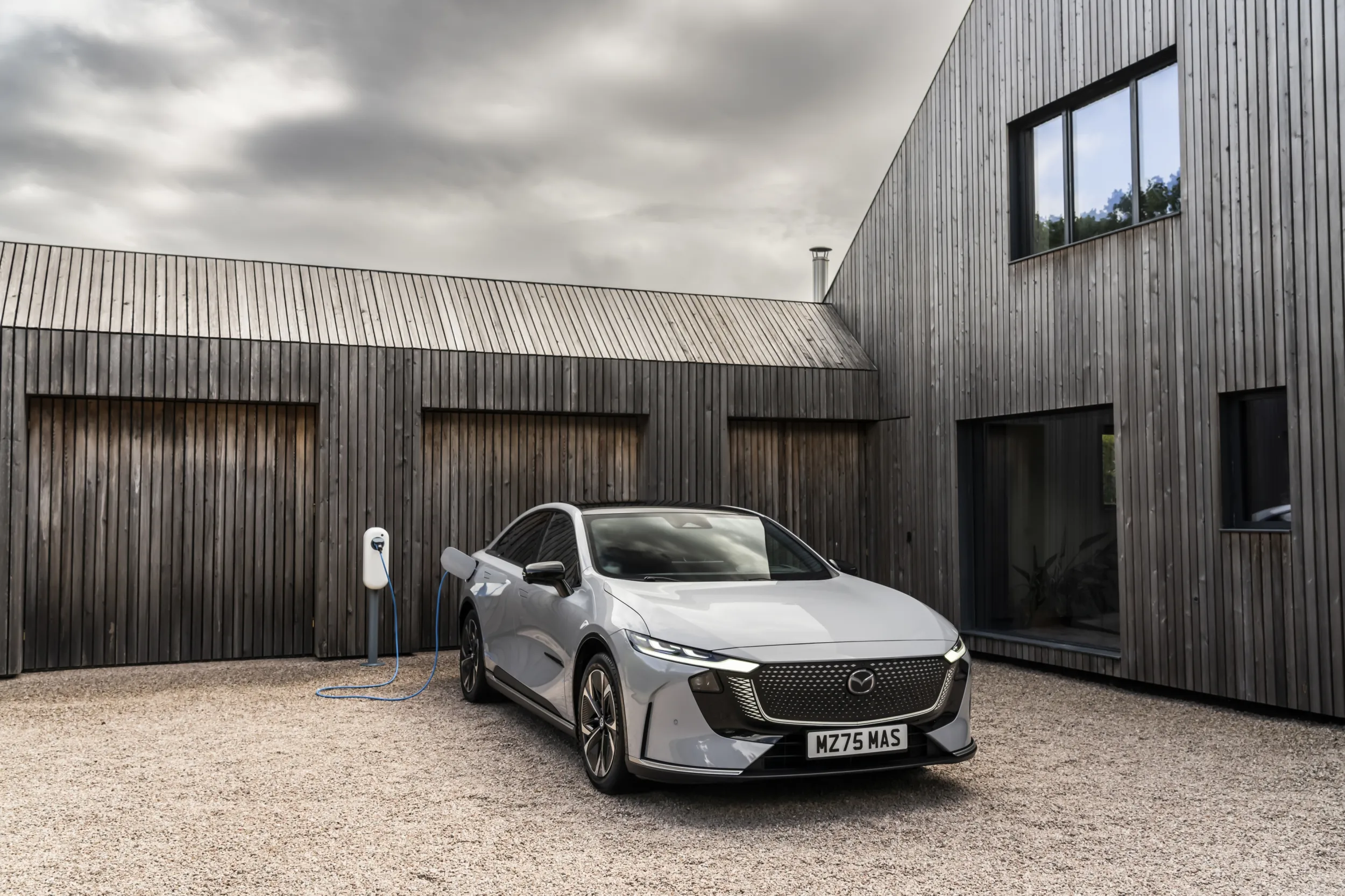 Mazda6e