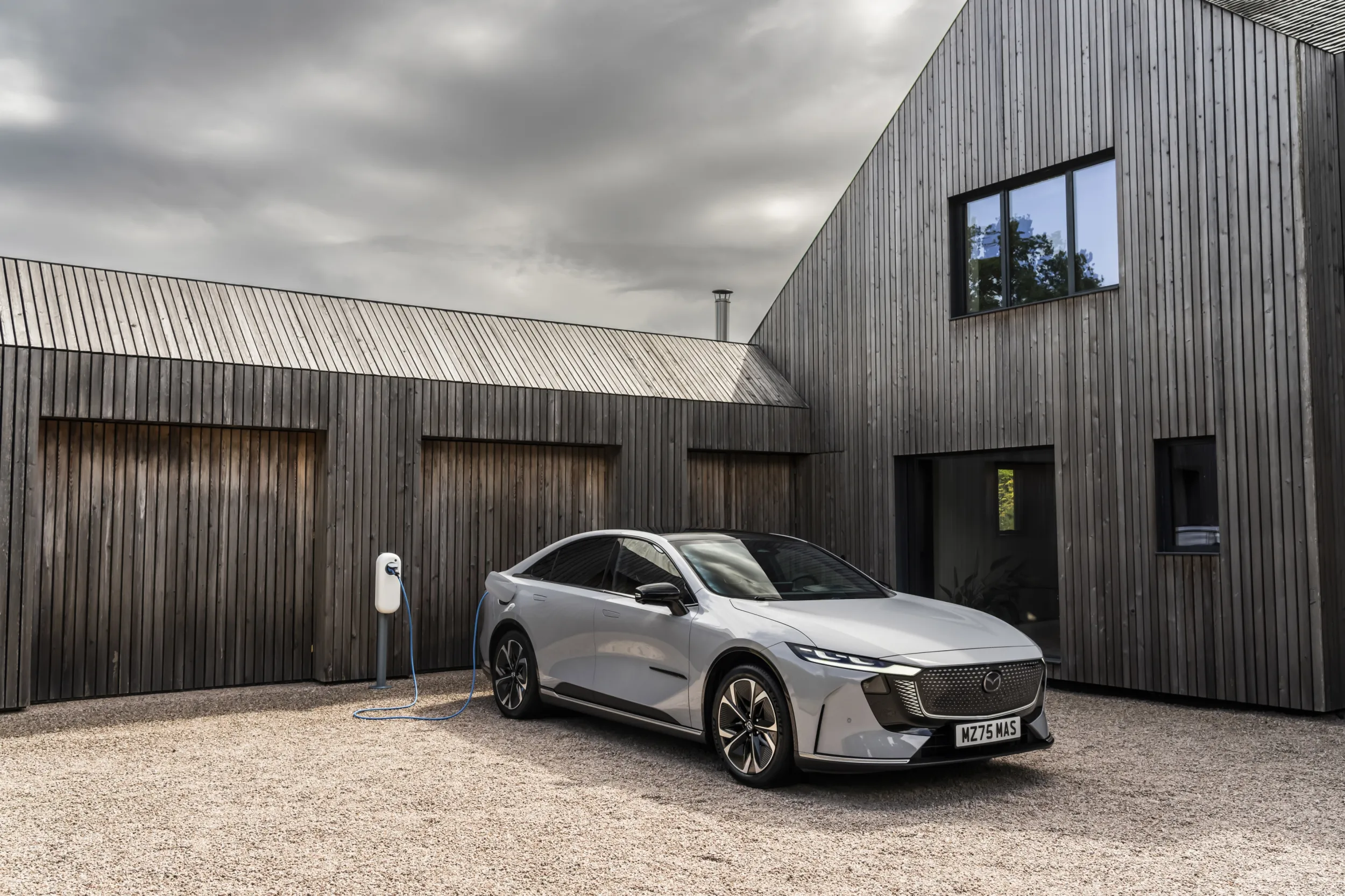 Mazda6e