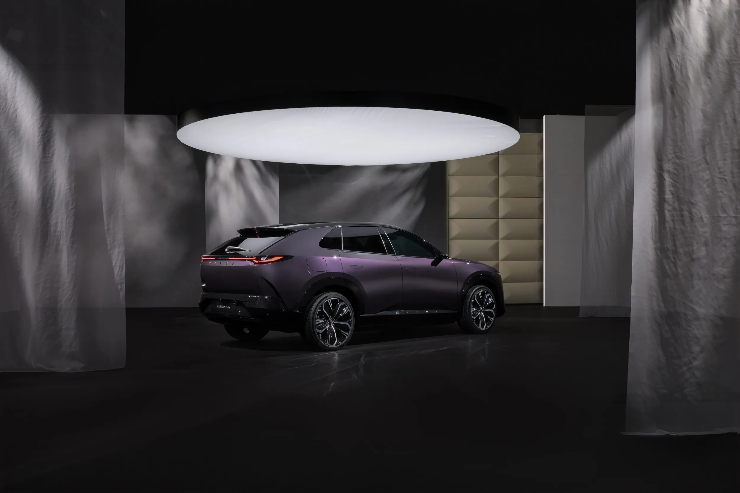 Mazda CX-6e