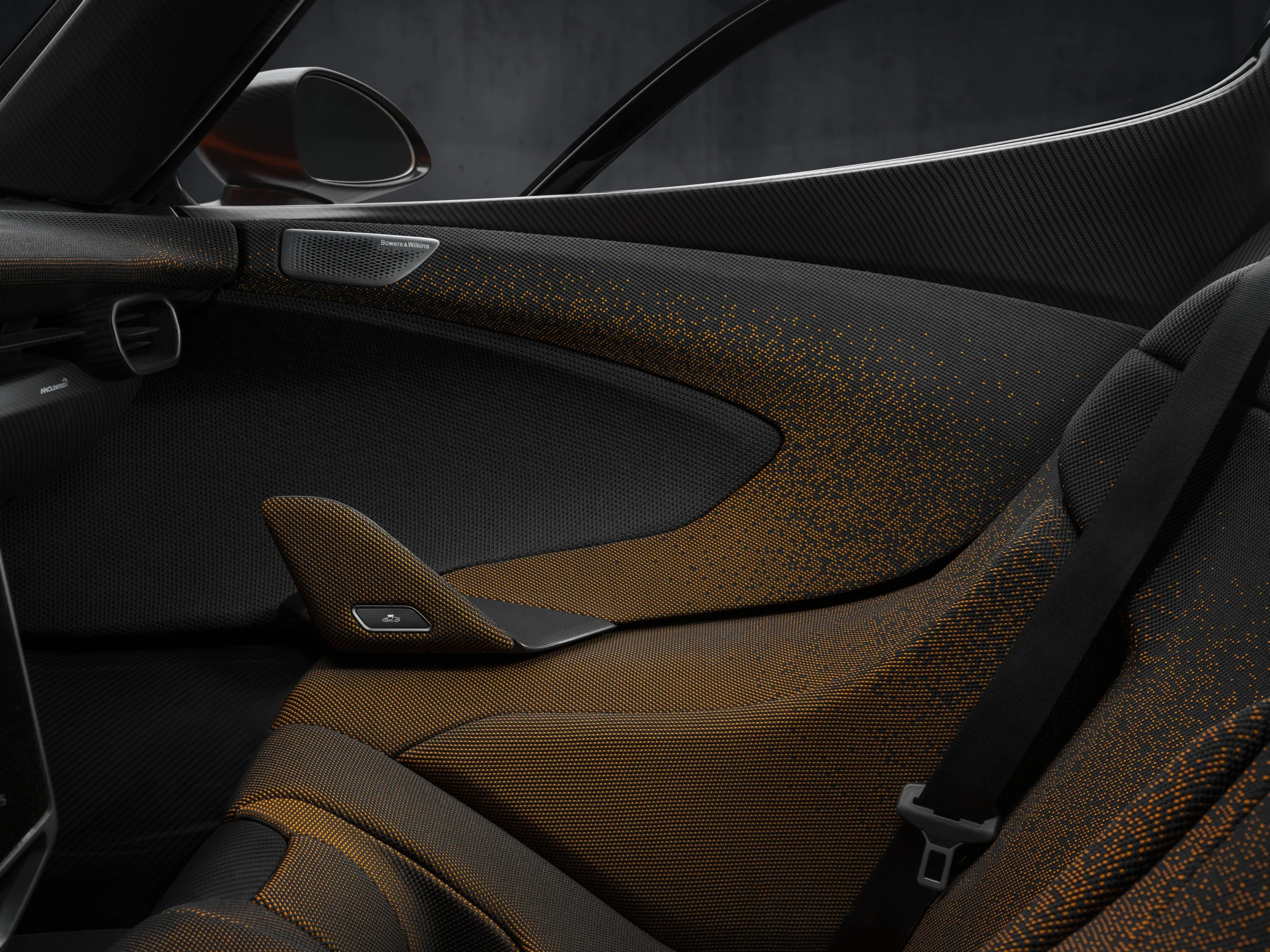 McLaren W1