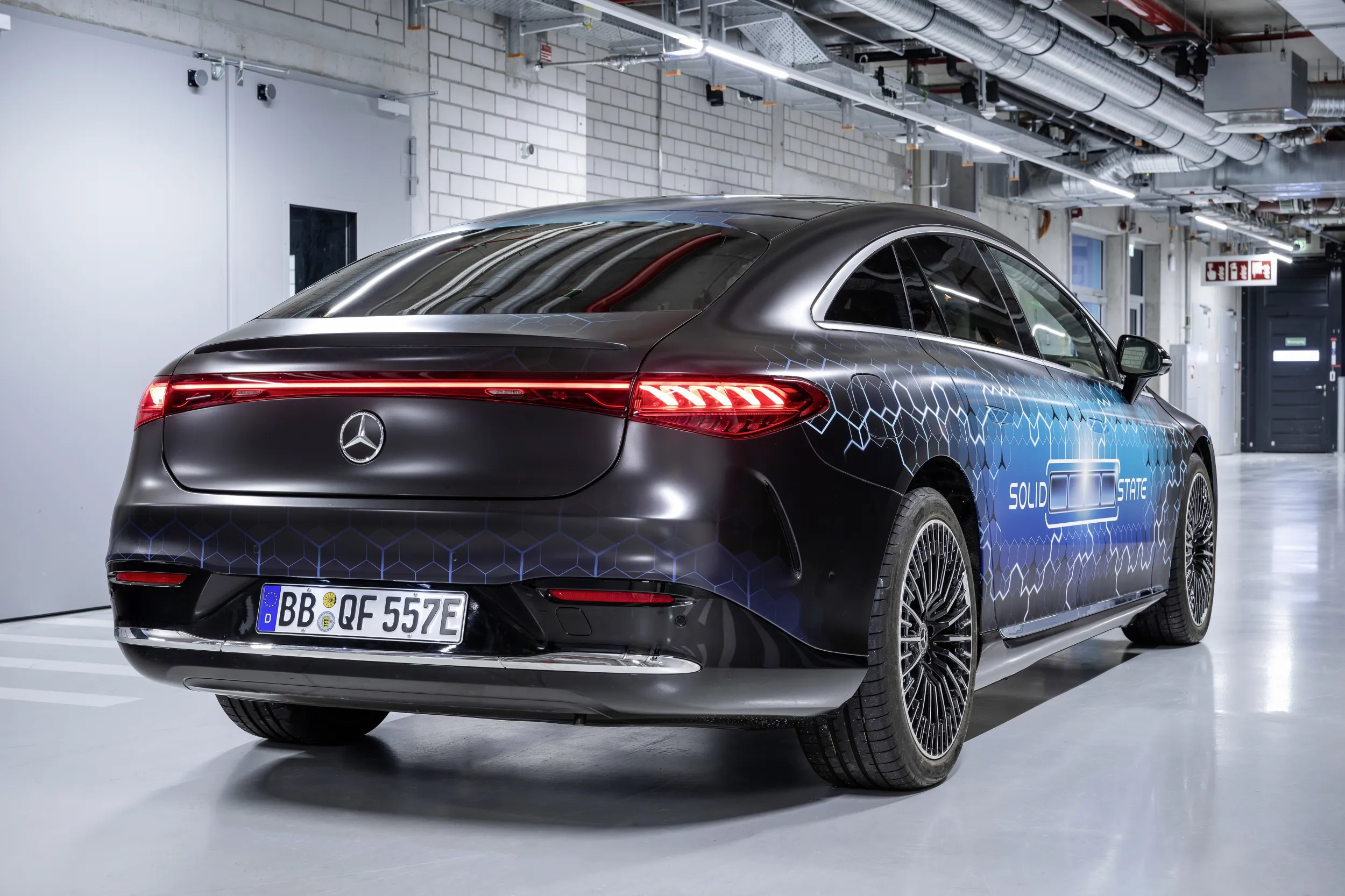 Mercedes-Benz EQS