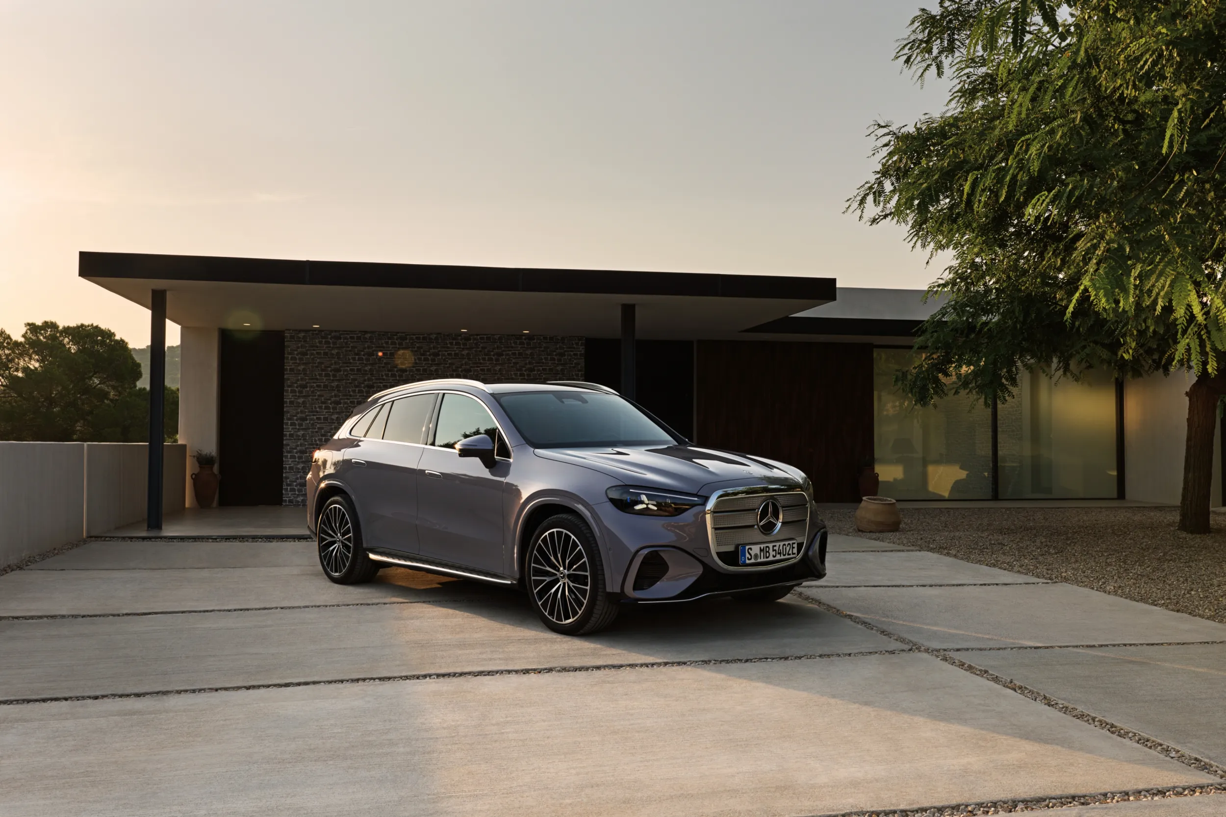 Mercedes-Benz GLC with EQ Technology