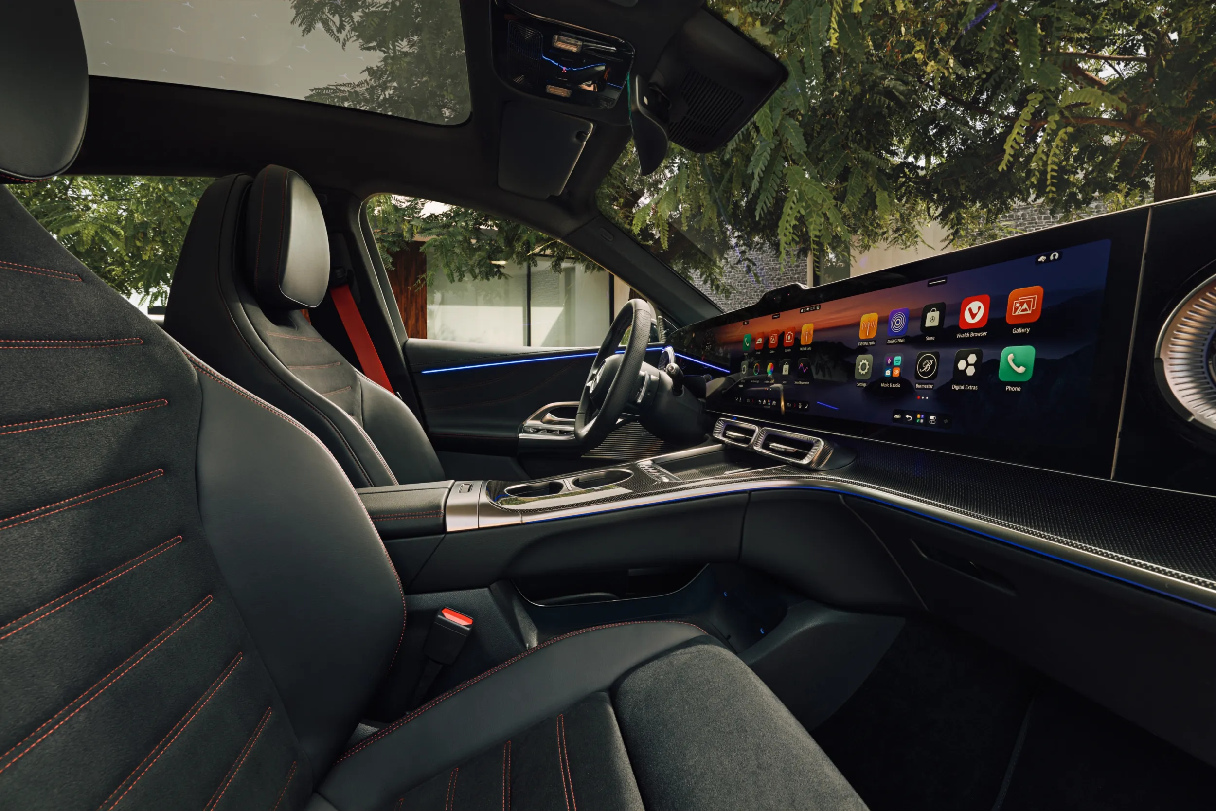 Mercedes-Benz GLC with EQ Technology