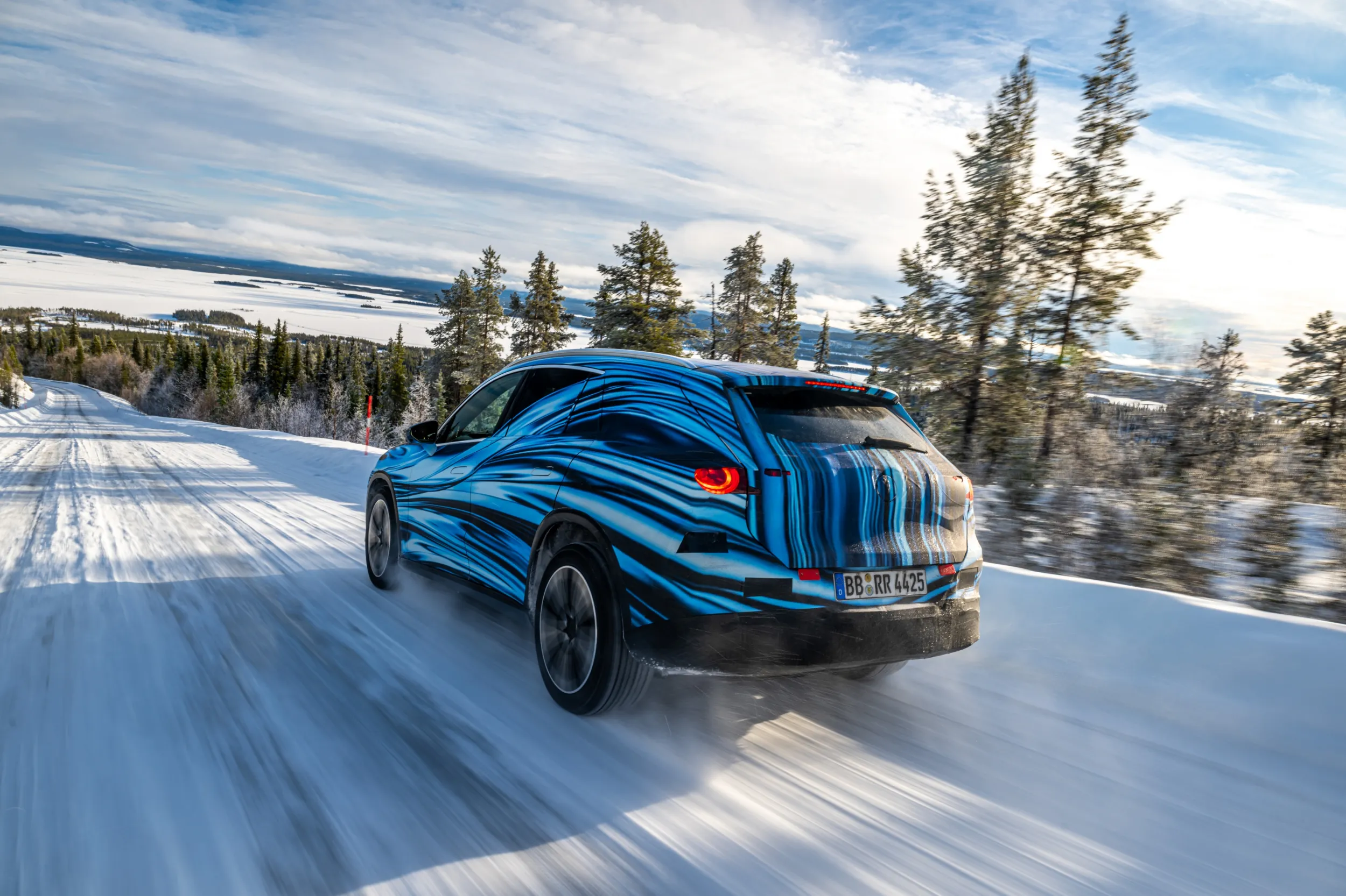 Mercedes-Benz GLC with EQ Technology