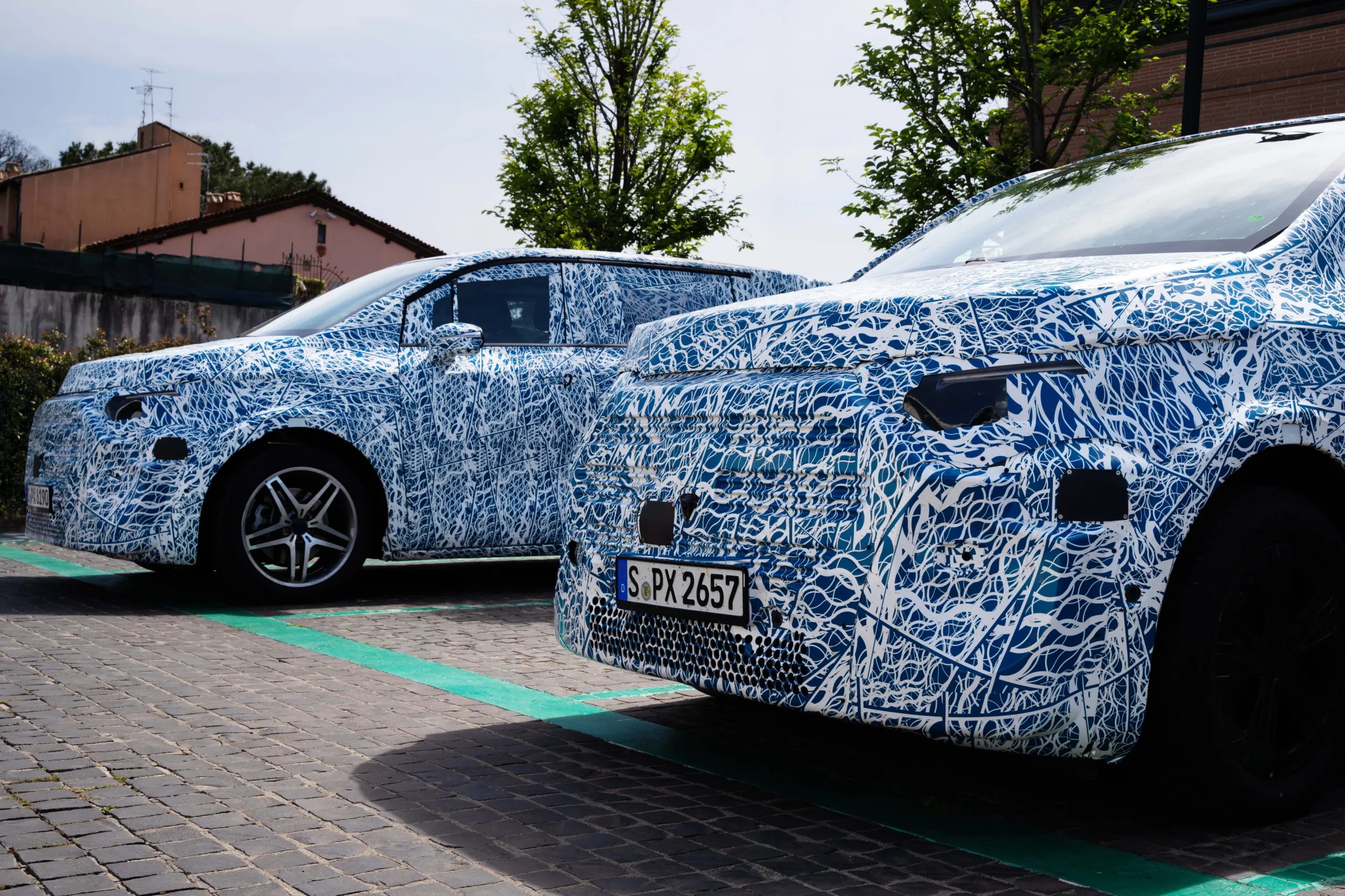 Mercedes-Benz VLE Development Drive Stuttgart-Rome