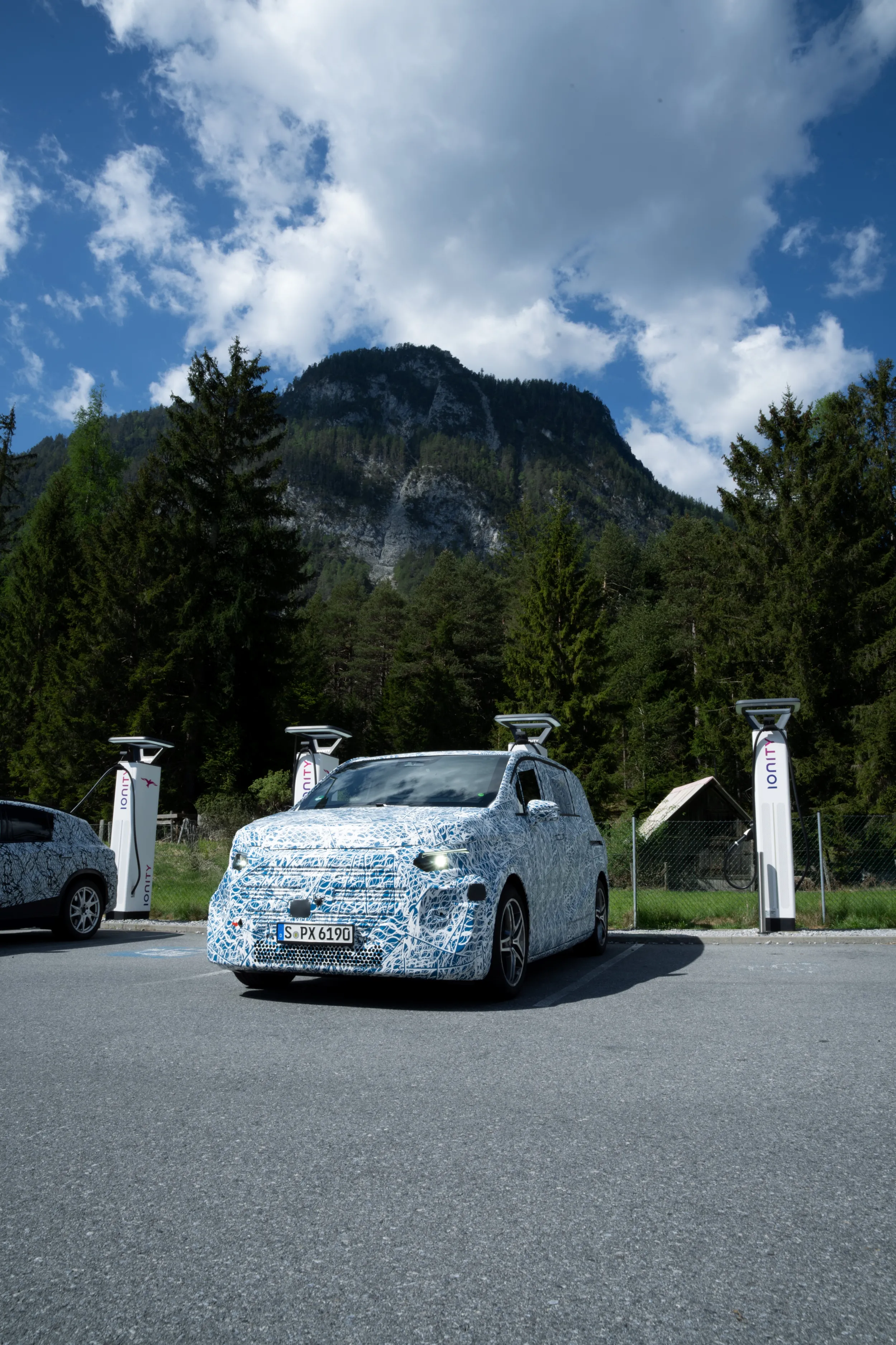 Mercedes-Benz VLE Development Drive Stuttgart-Rome