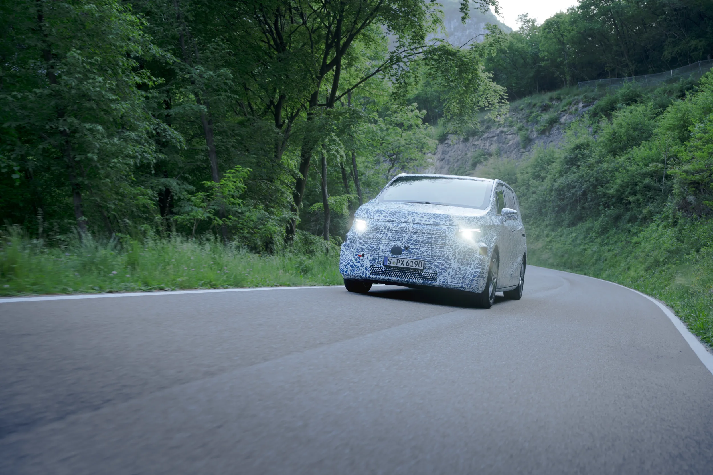 Mercedes-Benz VLE Development Drive Stuttgart-Rome