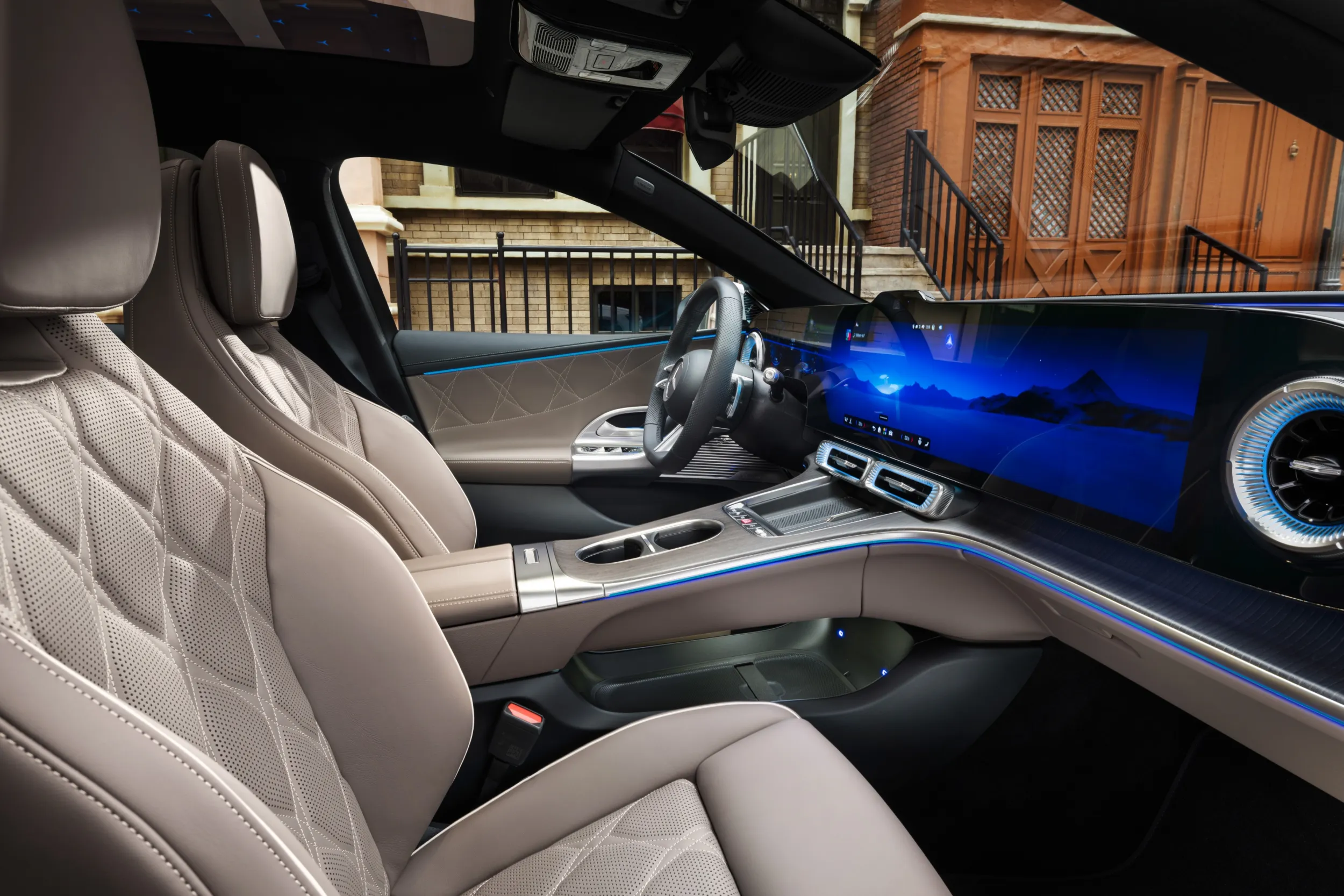 Mercedes‑Benz C-class
