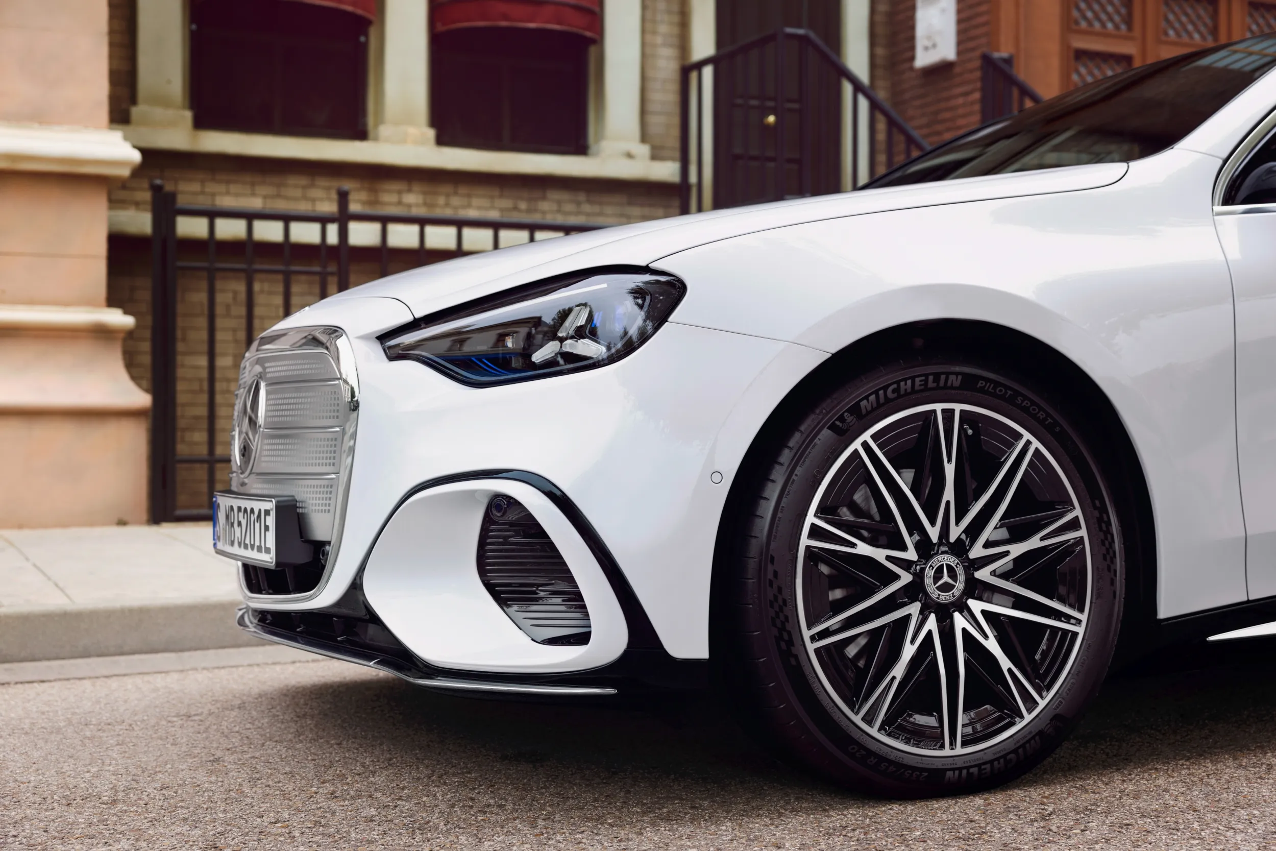 Mercedes‑Benz C-class