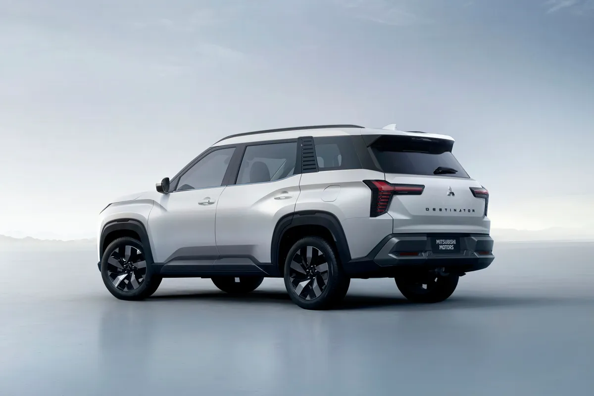 Mitsubishi Destinator