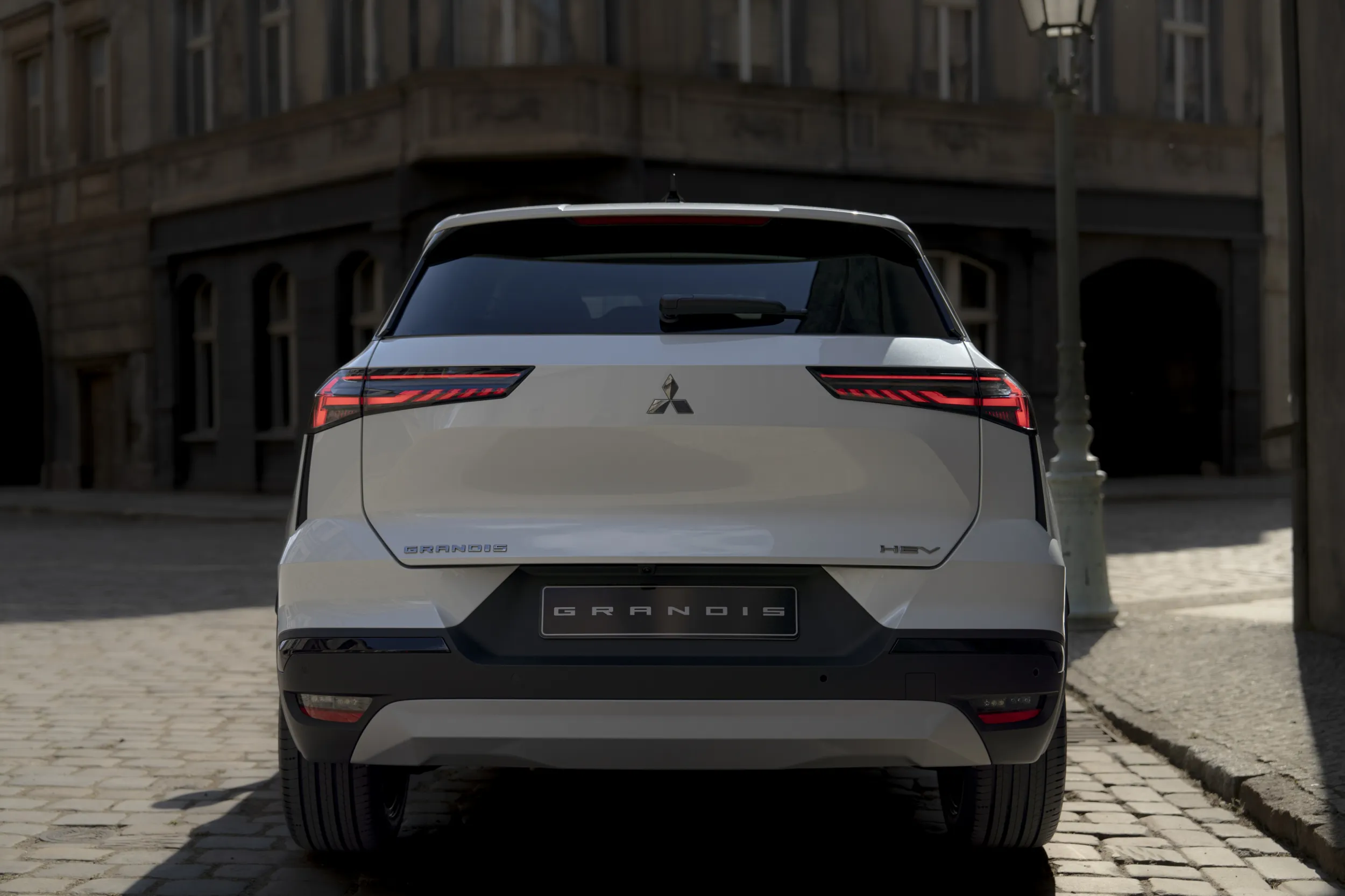 Mitsubishi Grandis